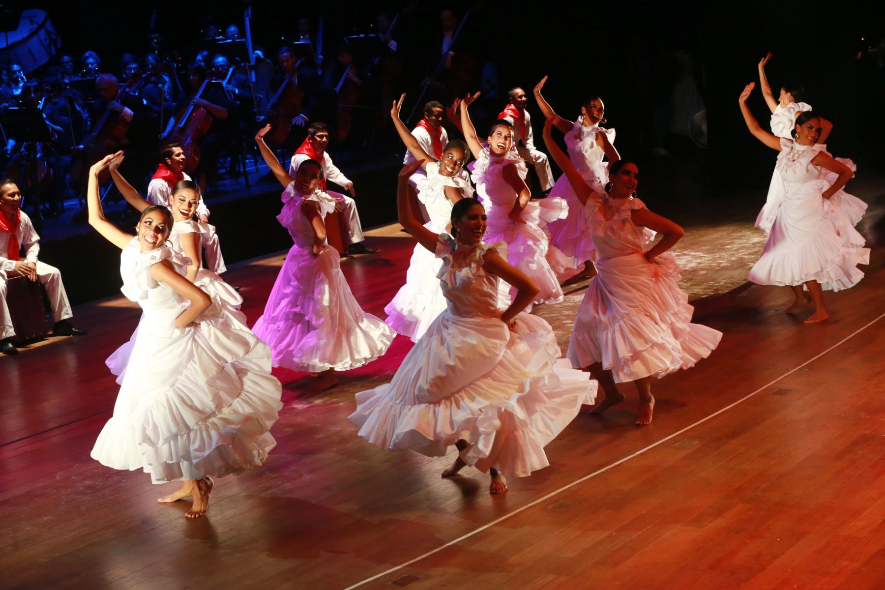Ceremonia de inauguración de la VIII Cumbre de Las Américas en el Gran Teatro Nacional. Foto: ANDINA/Norman Córdova