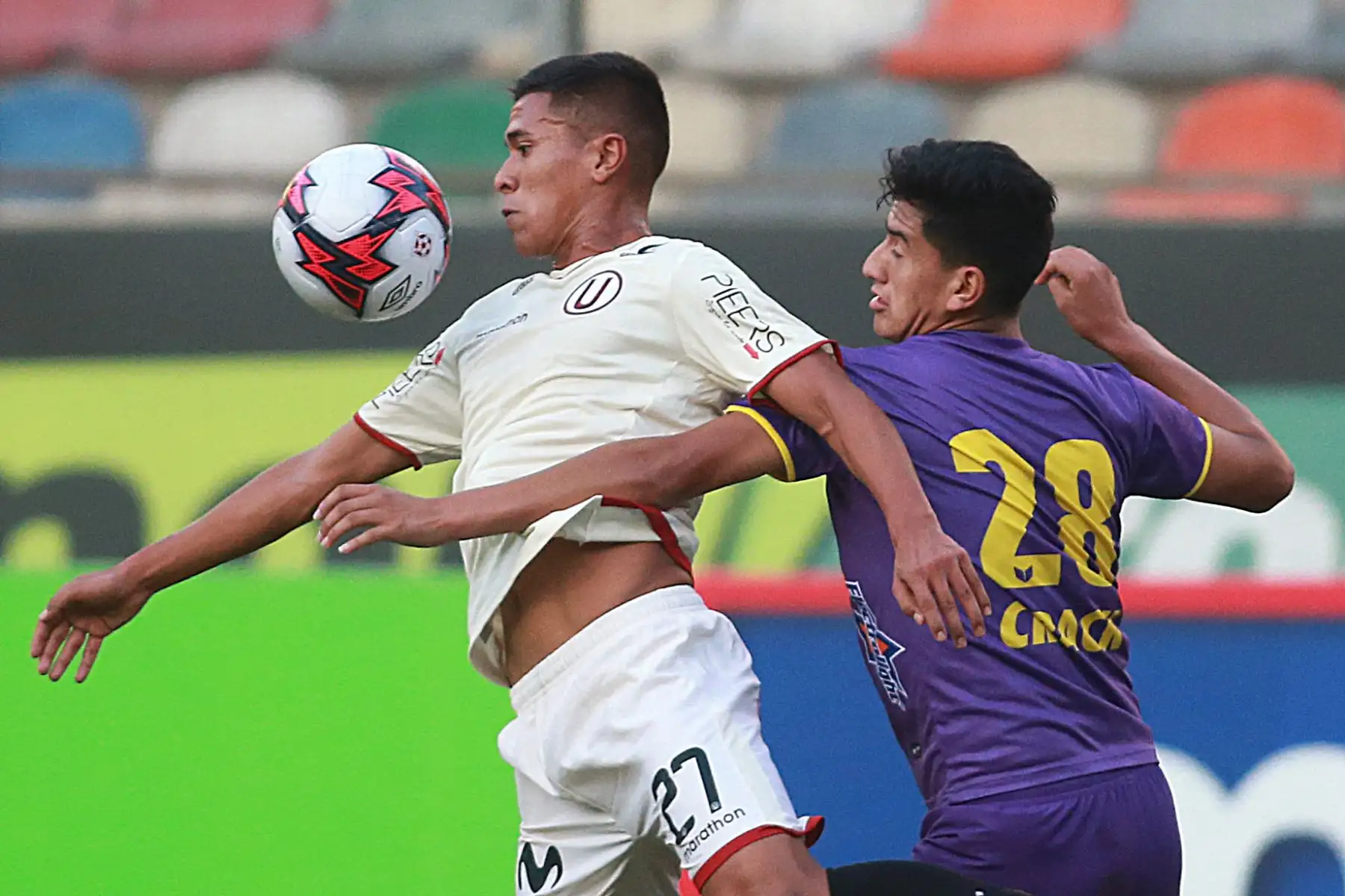 Universitario vence 1-0 a Comerciantes Unidos en El Monumental. Foto: ANDINA/Vidal Tarqui