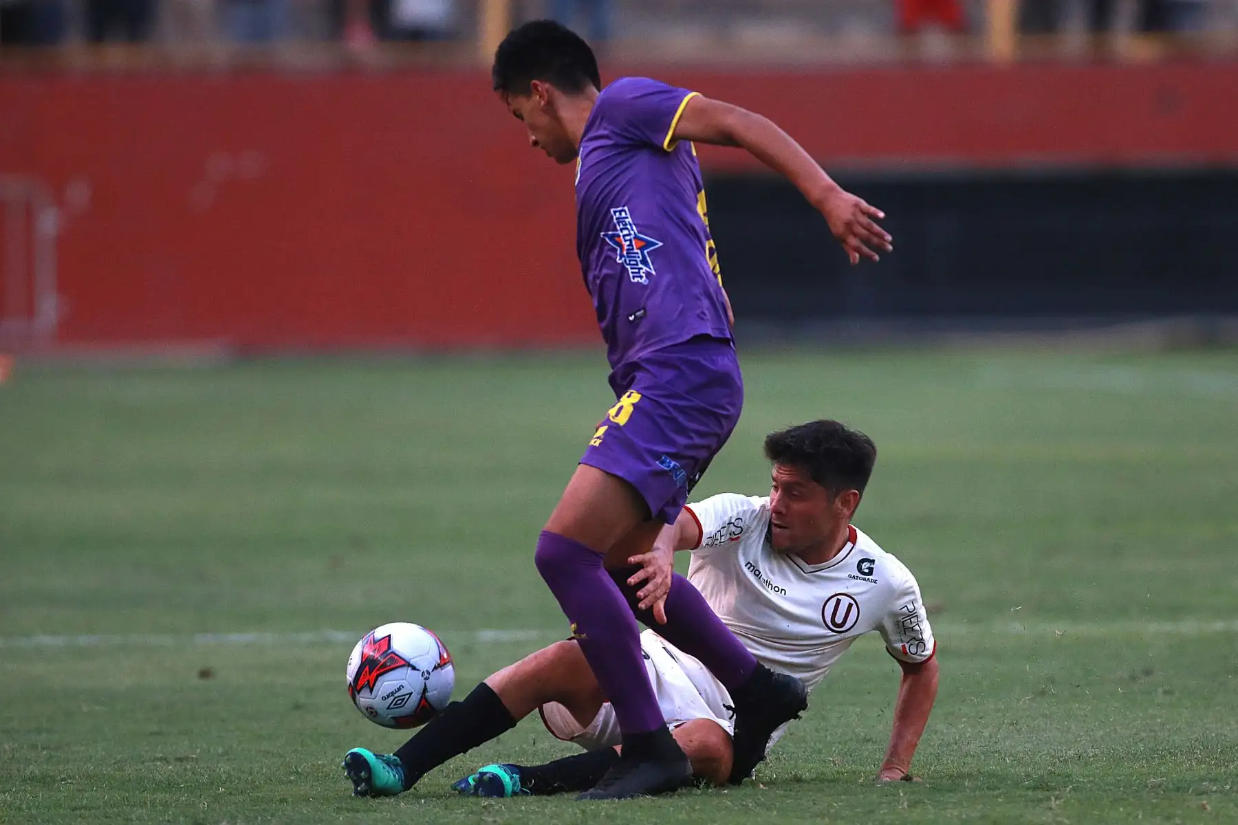 Universitario vence 1-0 a Comerciantes Unidos en El Monumental. Foto: ANDINA/Vidal Tarqui