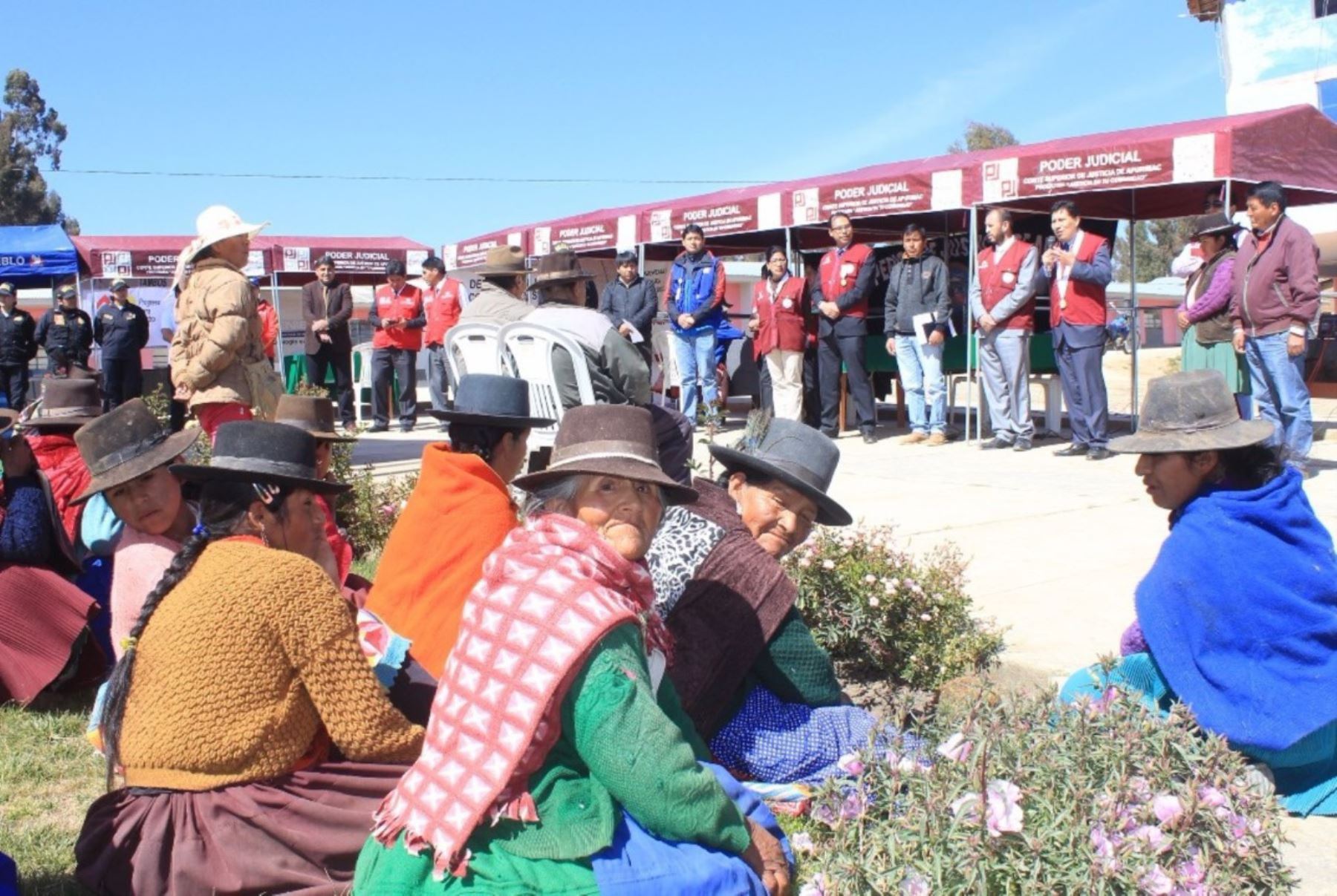 Jueces y servidores judiciales se capacitan en idioma quechua para acercar servicios de justicia a la población. ANDINA/Difusión