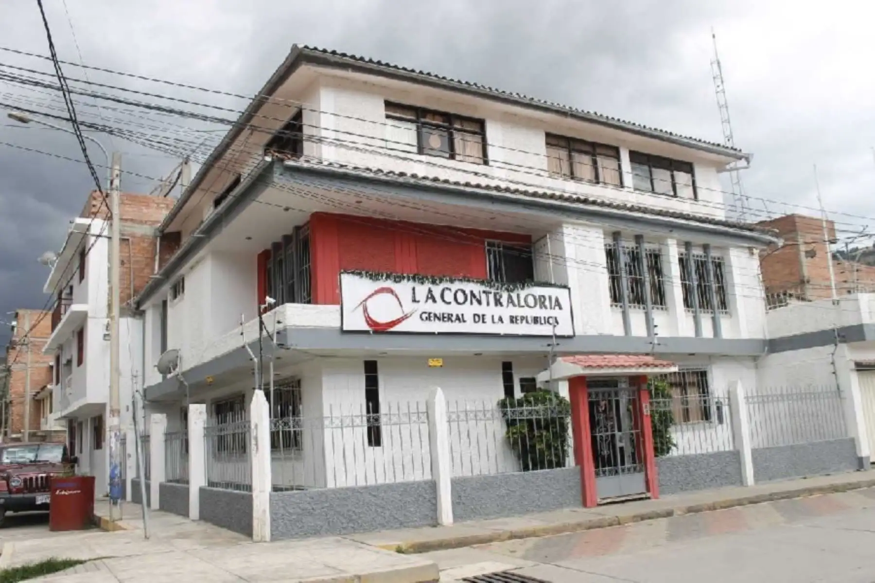El OCI es responsable de ejercer el control en cada entidad pública.