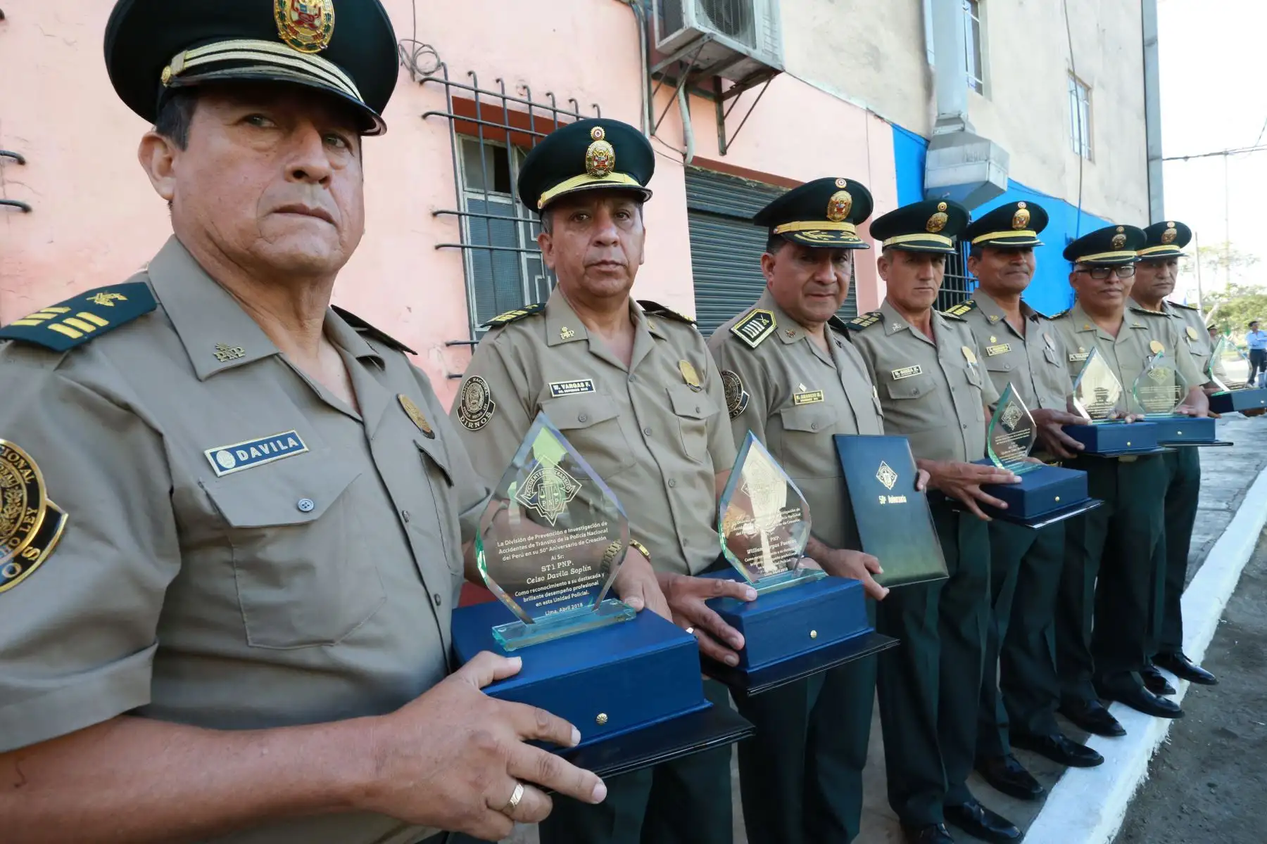 Premiación al personal destacado en la Policía de Tránsito. Foto: ANDINA/Norman Córdova.