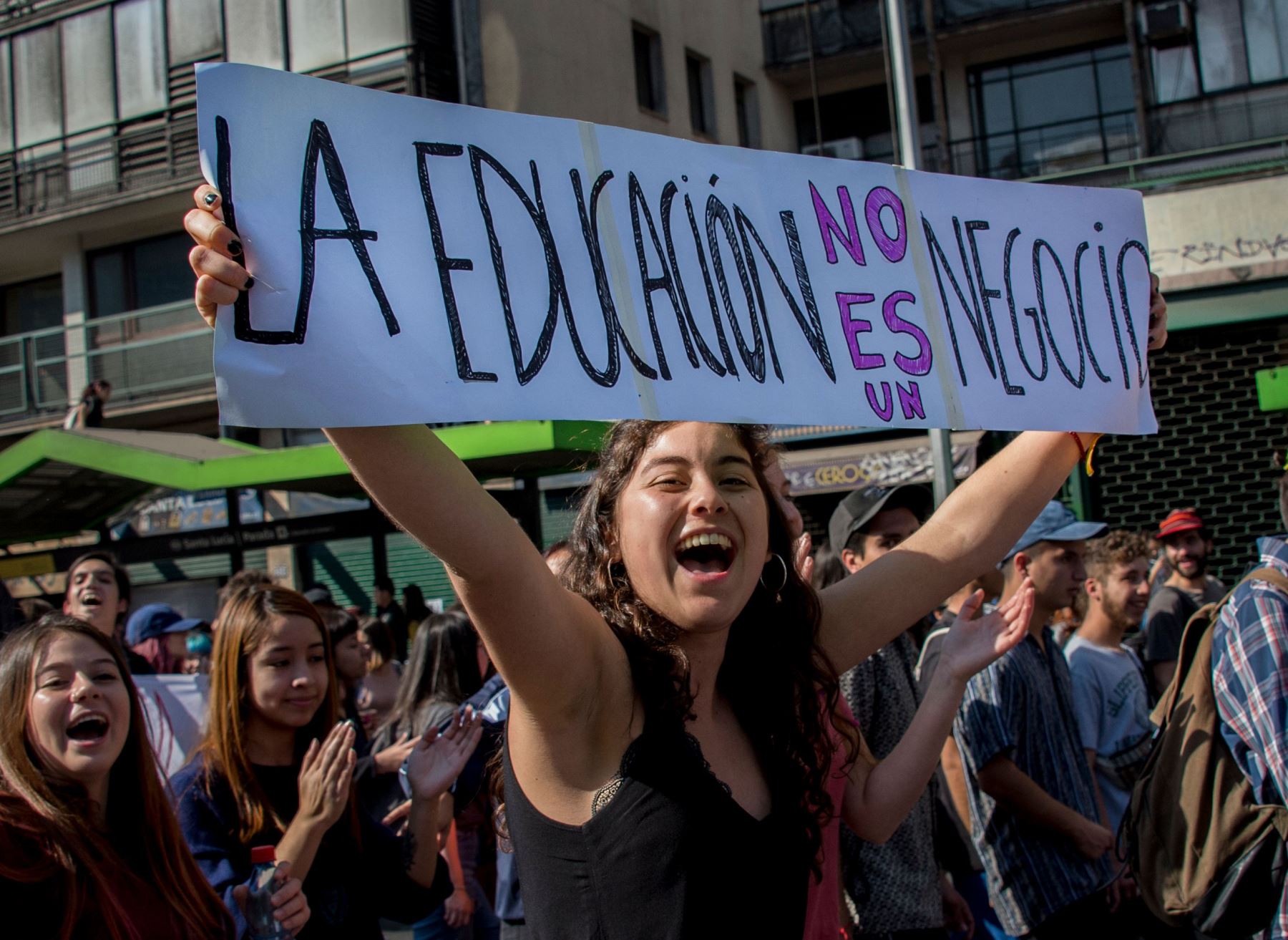 Protestas estudiantiles en Chile Foto: AFP