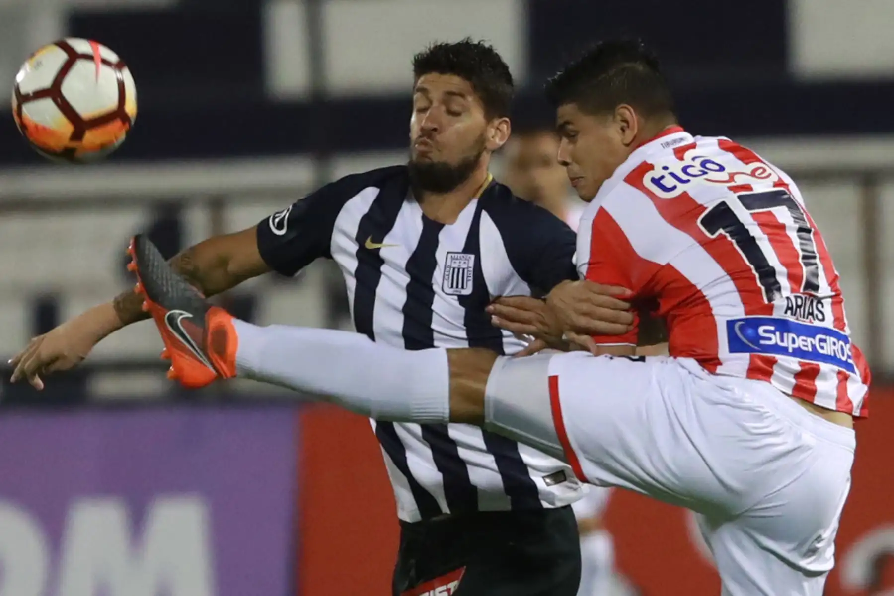 Alianza Lima pierde 2 a 0 con el Junior  de Barranquilla por la Copa Libertadores. Foto: ANDINA/ Carlos Lezama