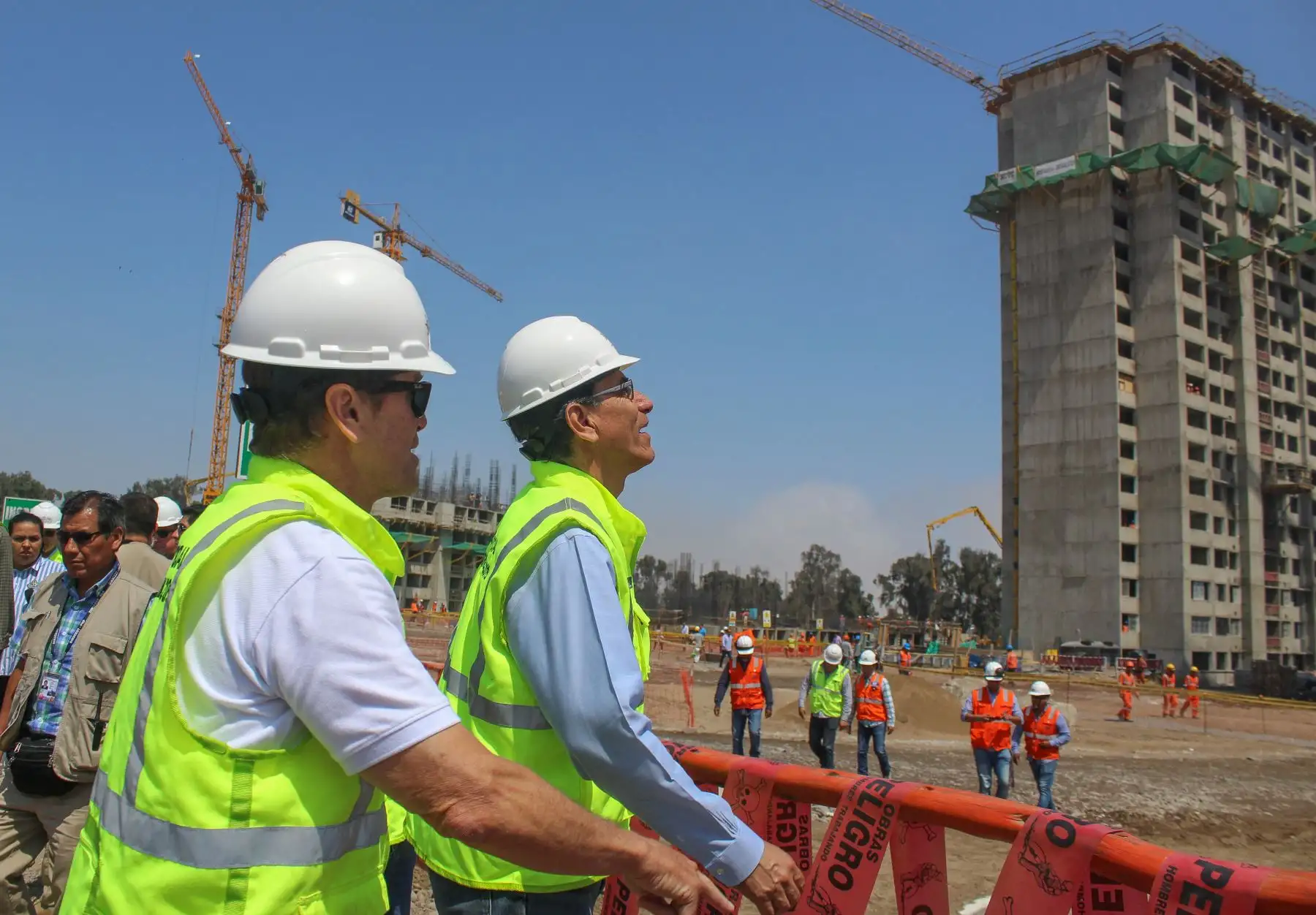Presidente Martín Vizcarra supervisa avance de las obras en la villa de atletas de los Juegos Panamericanos.Foto:ANDINA/ Prensa Presidencia