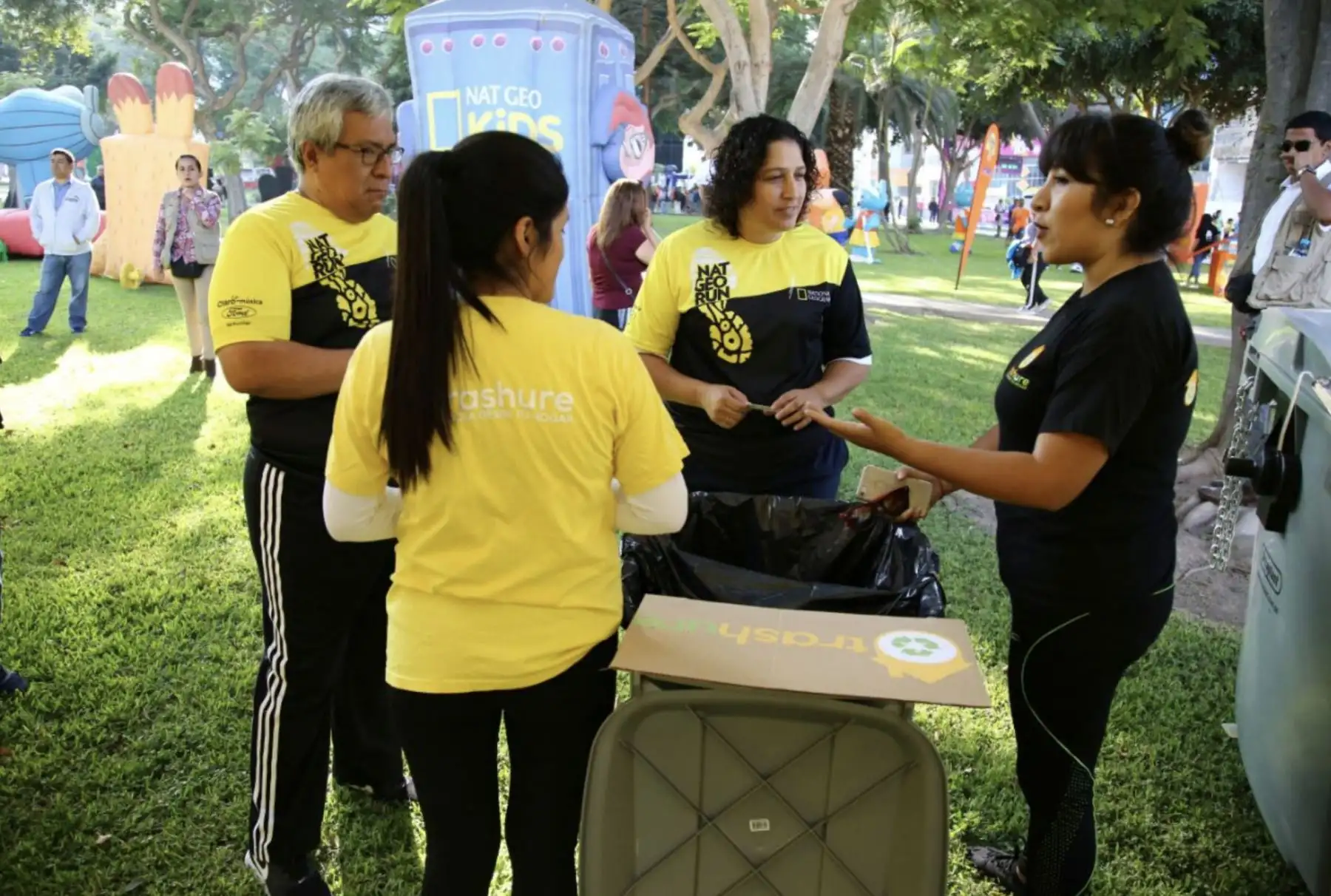 Cruzada por el planeta. Hoy se realizó la carrera Nat Geo Run 2018, en conmemoración del Día de la Tierra. Participó la ministra del Ambiente, Fabiola Muñoz.Foto:ANDINA/Twiter MA