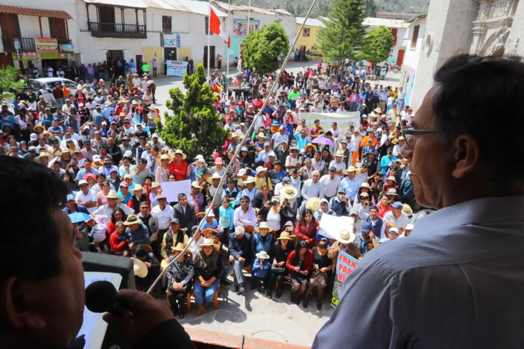 Presidente Martín Vizcarra visitó Cotahuasi y se reunió con alcaldes en Arequipa.Foto:Andina/Prensa Presidencia