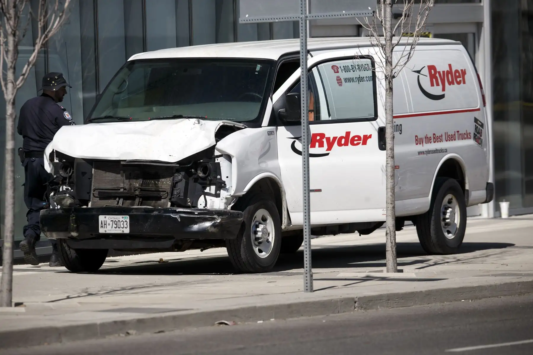 Una camioneta embistió una decena de peatones en el centro de Toronto. Foto: AFP