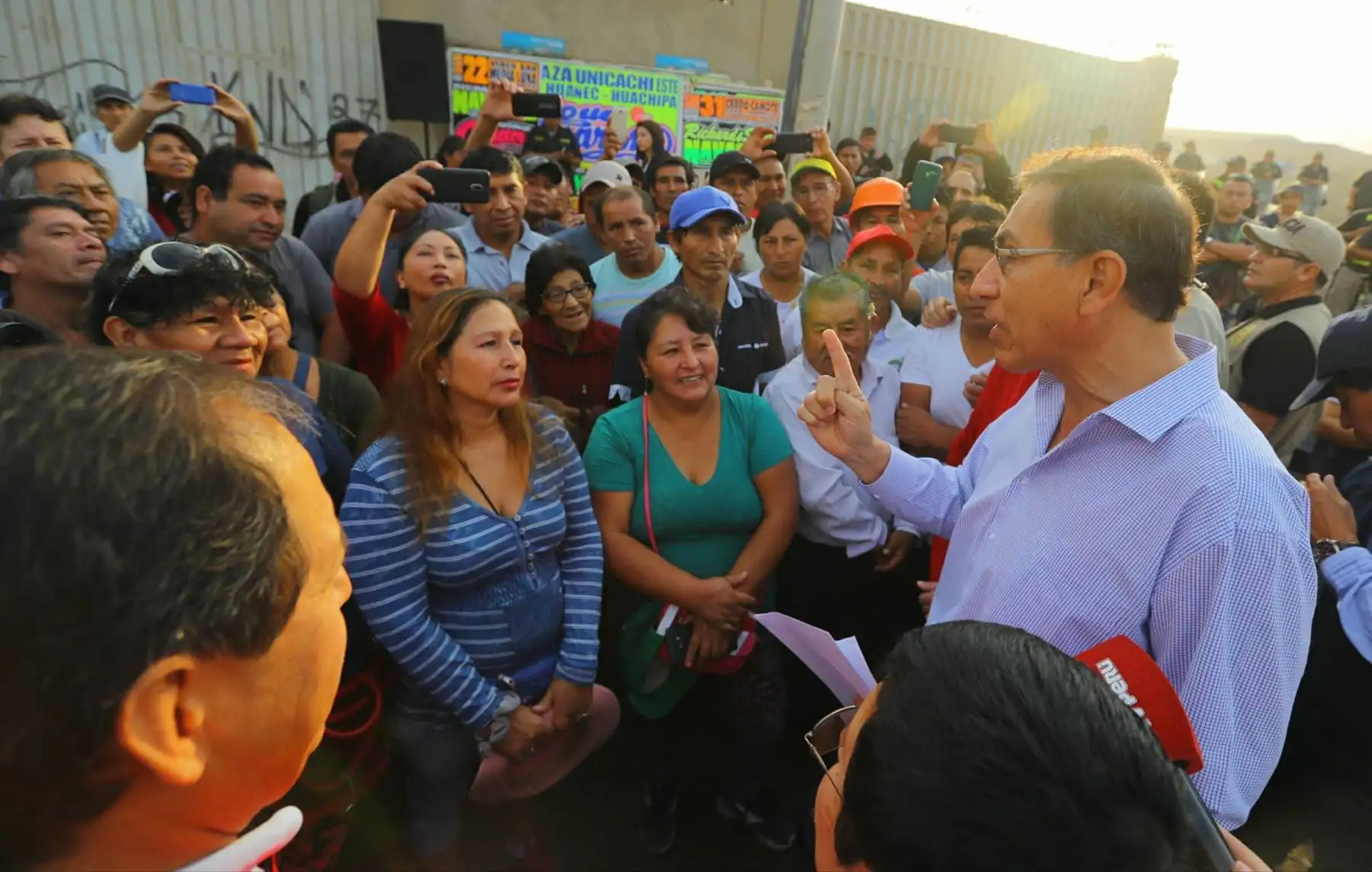 Presidente Martin Vizcarra supervisa puesta en servicio del puente Las Torres, sobre el río Huaycoloro, que une tres centros poblados de San Juan de Lurigancho-Chosica. Foto: ANDINA/Prensa Presidencia