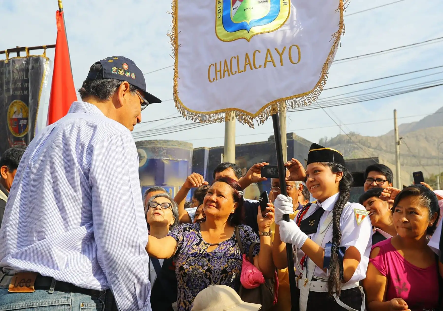 Presidente Martín Vizcarra asiste a ceremonia por aniversario de Chaclacayo. Foto: ANDINA/Prensa Presidencia.