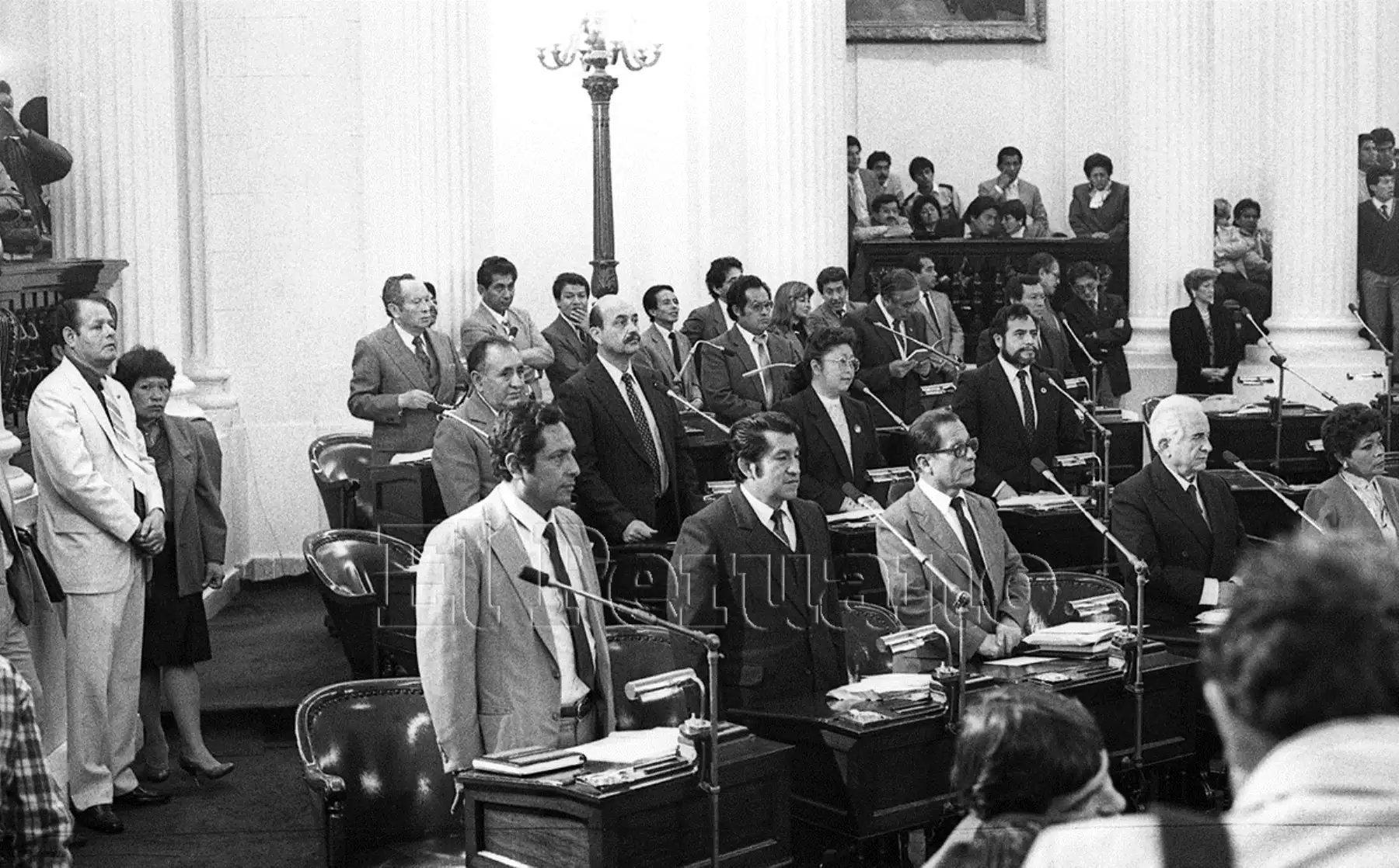Lima 1990 / Cámara de Senadores del Congreso de la República del Perú.
