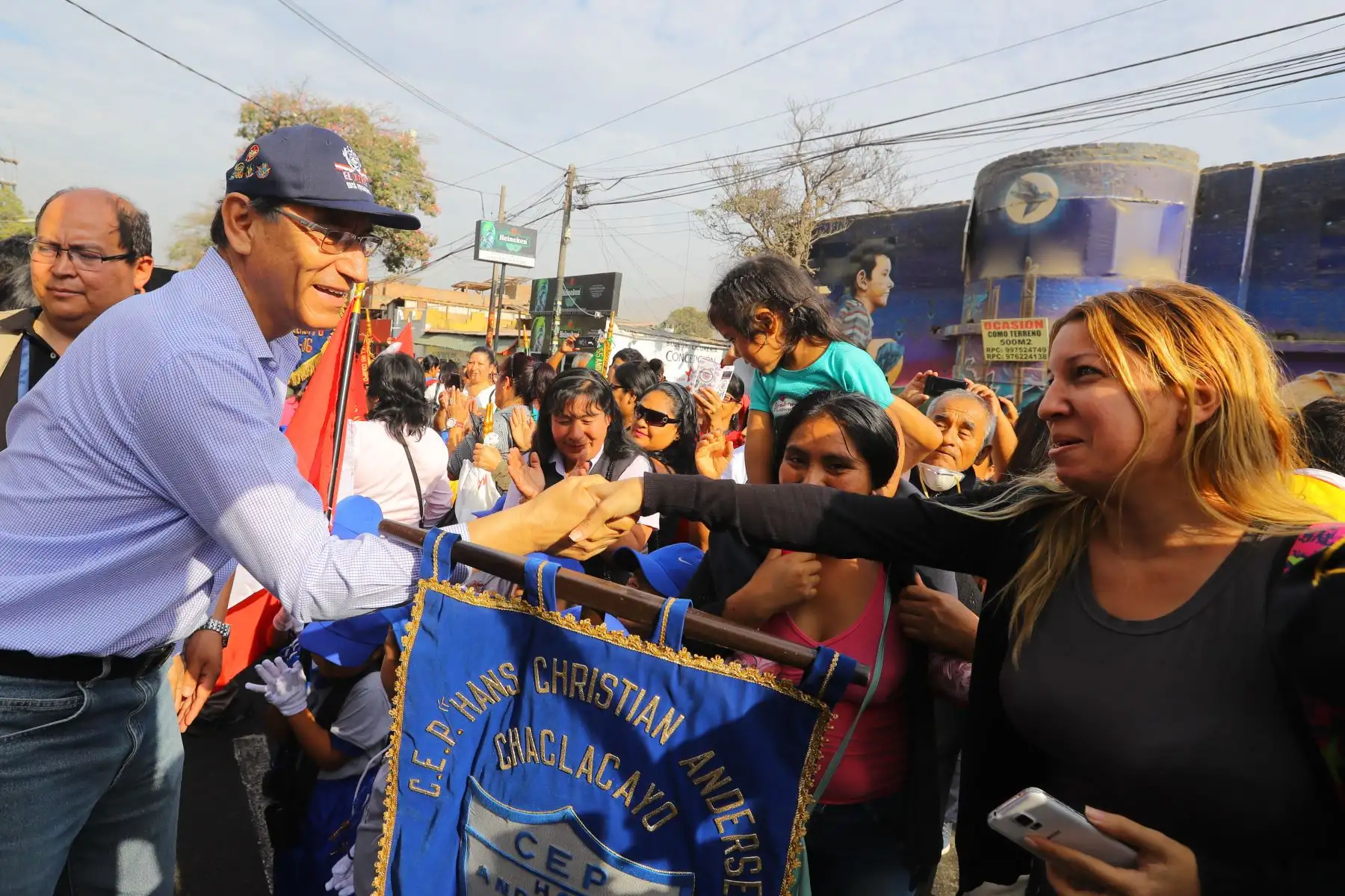Presidente Martín Vizcarra asiste a ceremonia por aniversario de Chaclacayo. Foto: ANDINA/Prensa Presidencia.