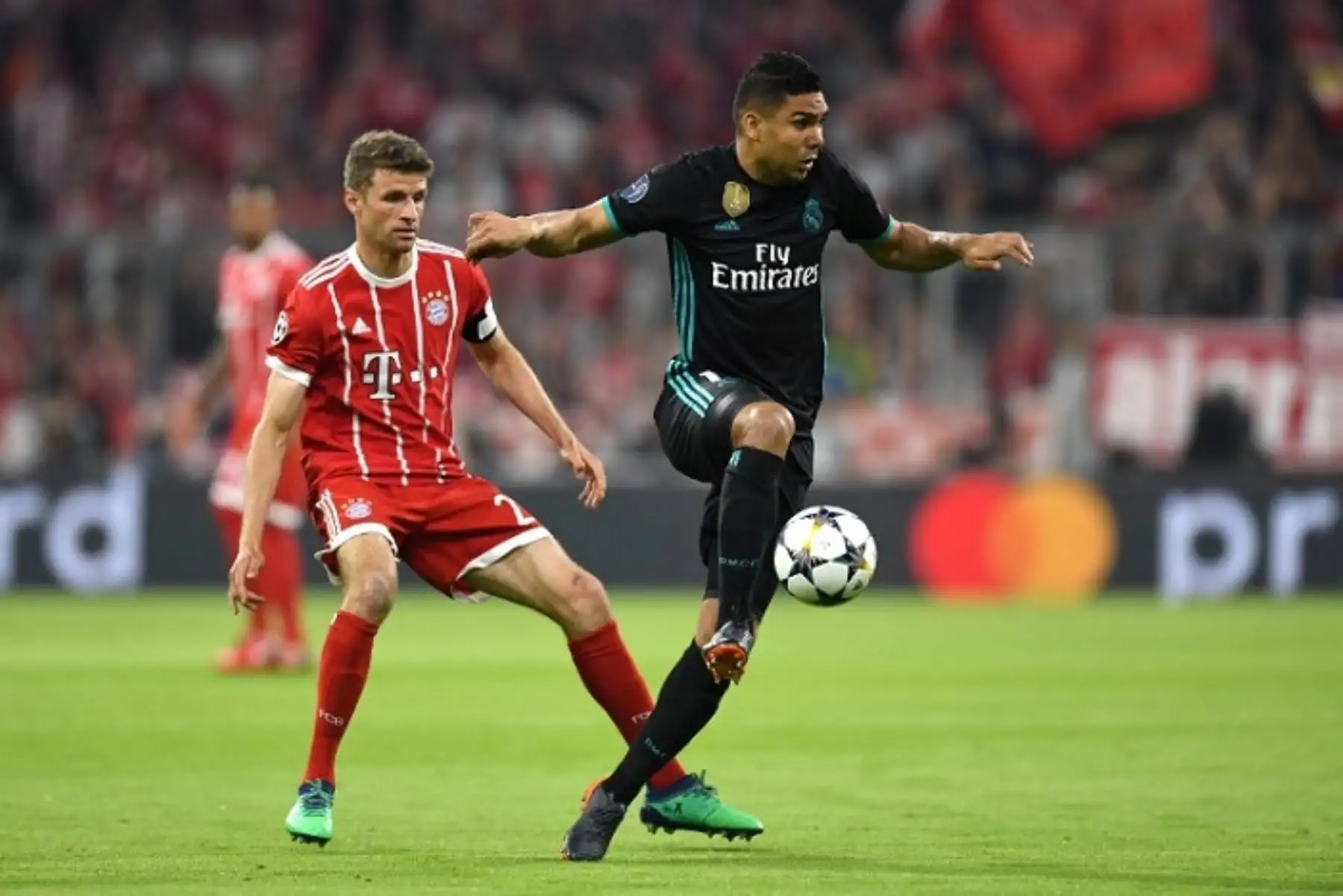 Bayern y Real no se dan tregua en los primeros minutos