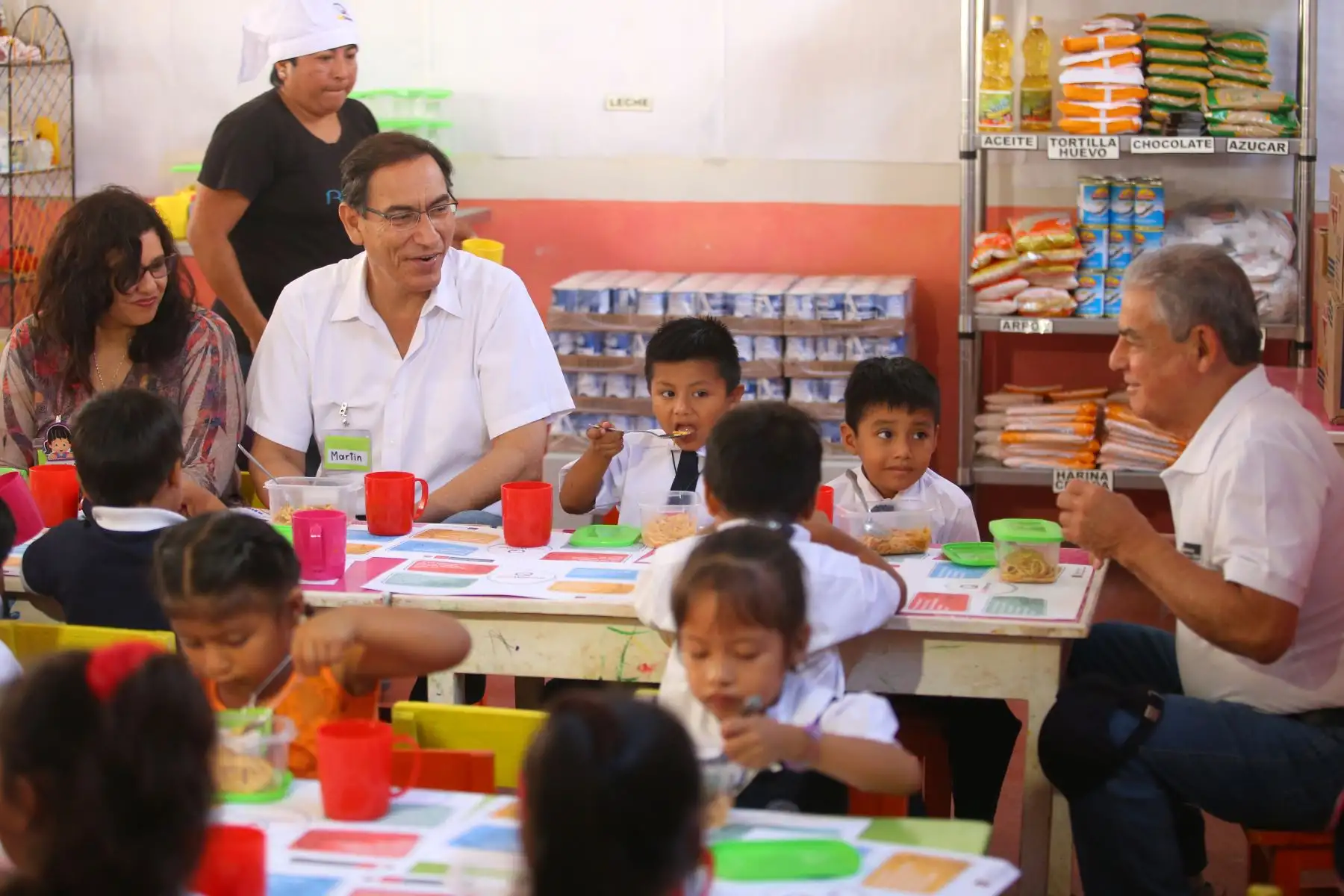 Presidente Vizcarra supervisa el funcionamiento del programa social Qali Warma en el IE N217 Purísima Concepción de Túcume. Foto:ANDINA/Prensa Presidencia