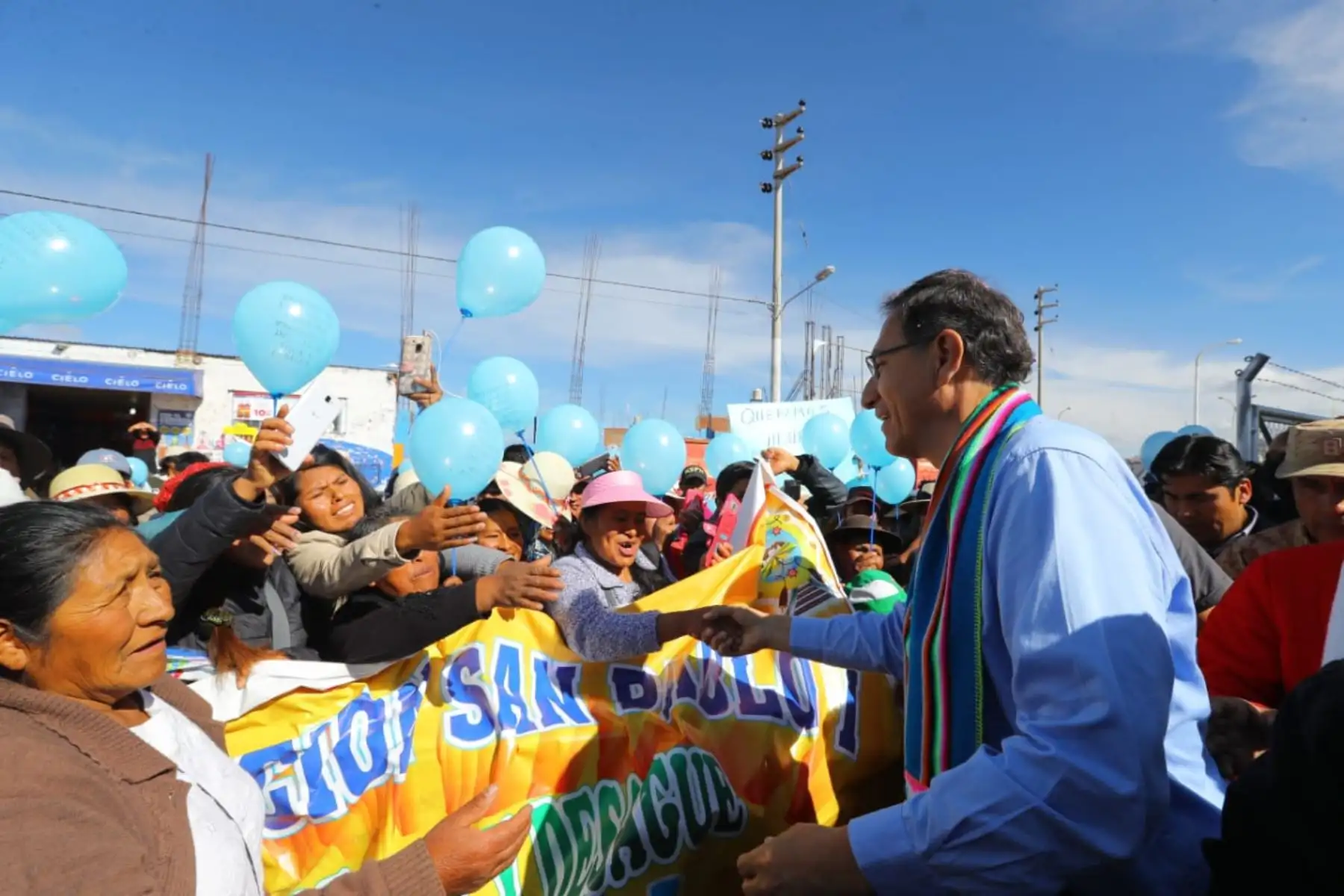 Presidente Vizcarra llega a Puno para el Muni Ejecutivo Extraordinario. Foto: ANDINA/Prensa Presidencia
