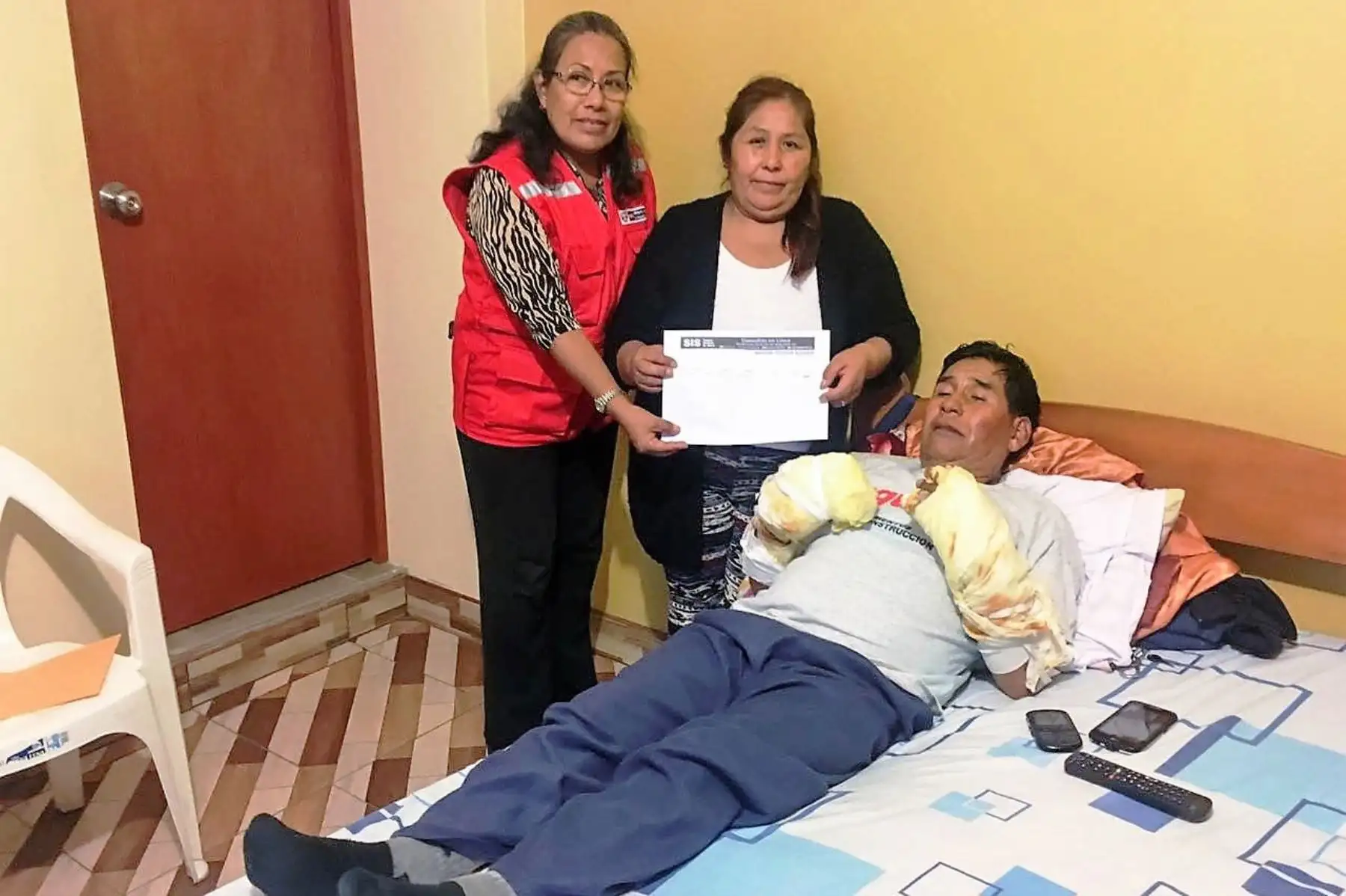 Midis afilia al Sisfoh a persona con discapacidad que sufrió quemaduras en bus. Foto: ANDINA/Difusión.