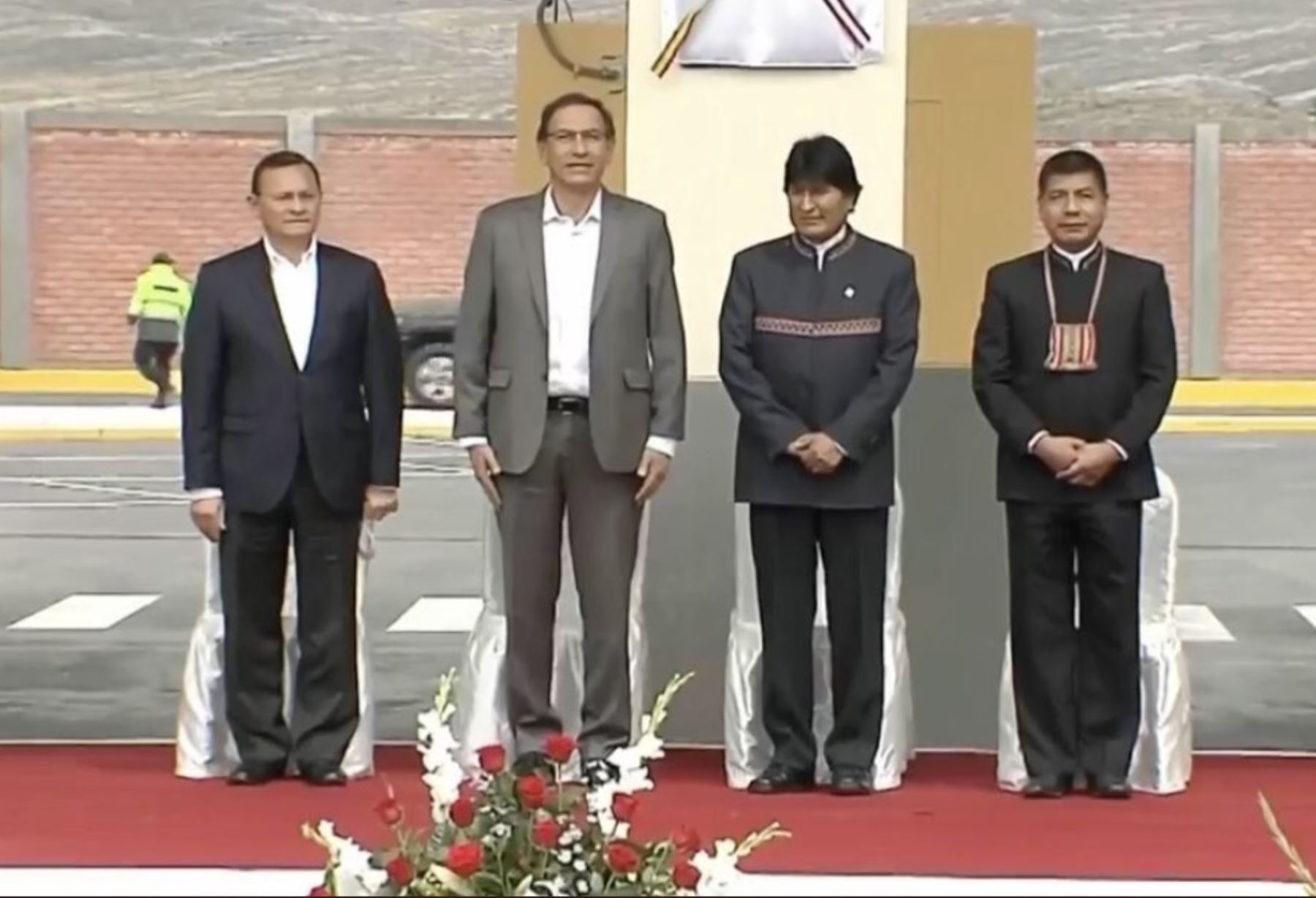 Presidentes de Perú, Martín Vizcarra, y de Bolivia, Evo Morales, inauguran Centro Binacional de Atención Fronteriza.