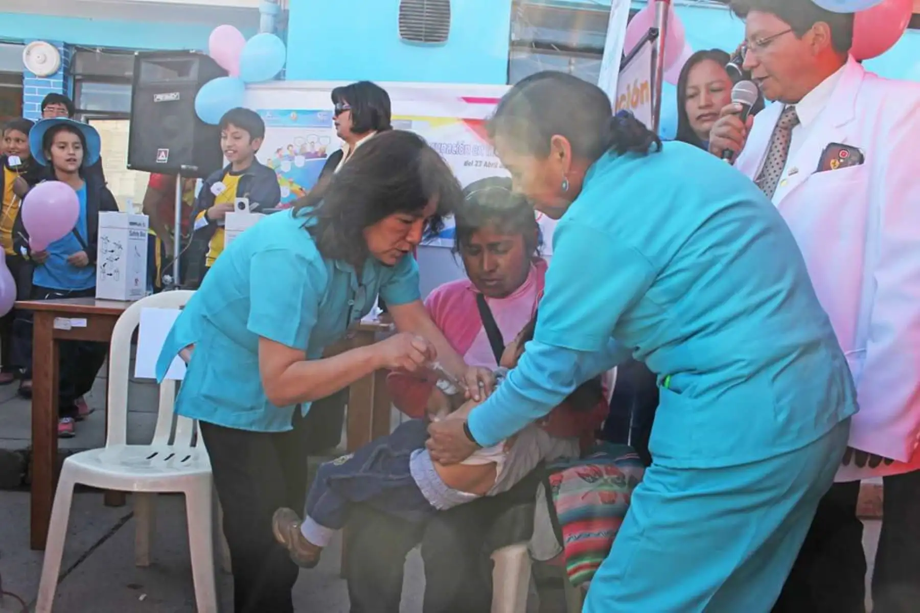 Brigadistas de salud de Cusco realizan búsqueda de casos de sarampión para descartar posibles casos. ANDINA/Percy Hurtado Santillán
