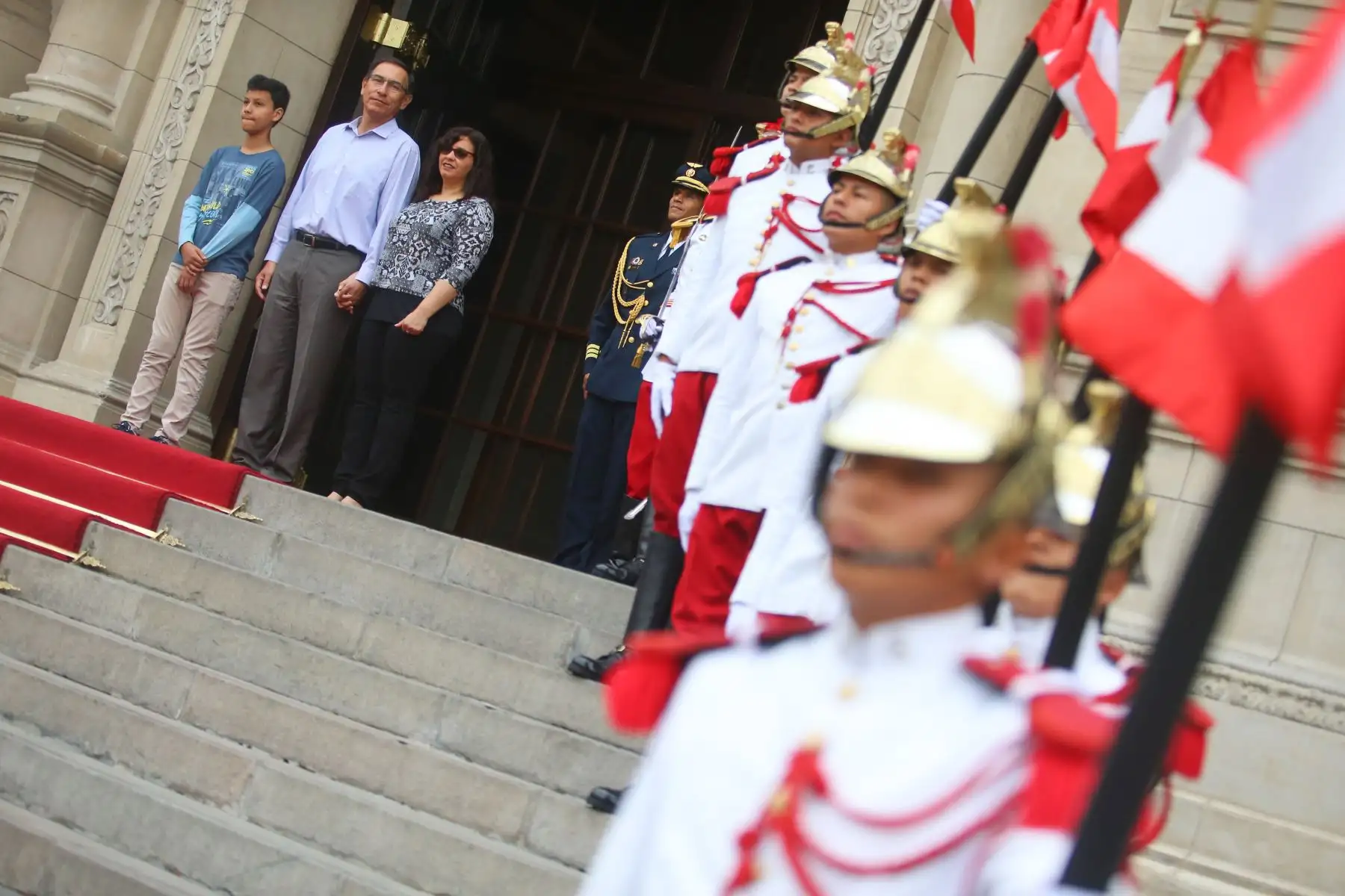 Presidente Martin Vizcarra presidió tradicional Cambio de Guardia en Palacio de Gobierno.Foto:ANDINA/ Prensa Presidencia