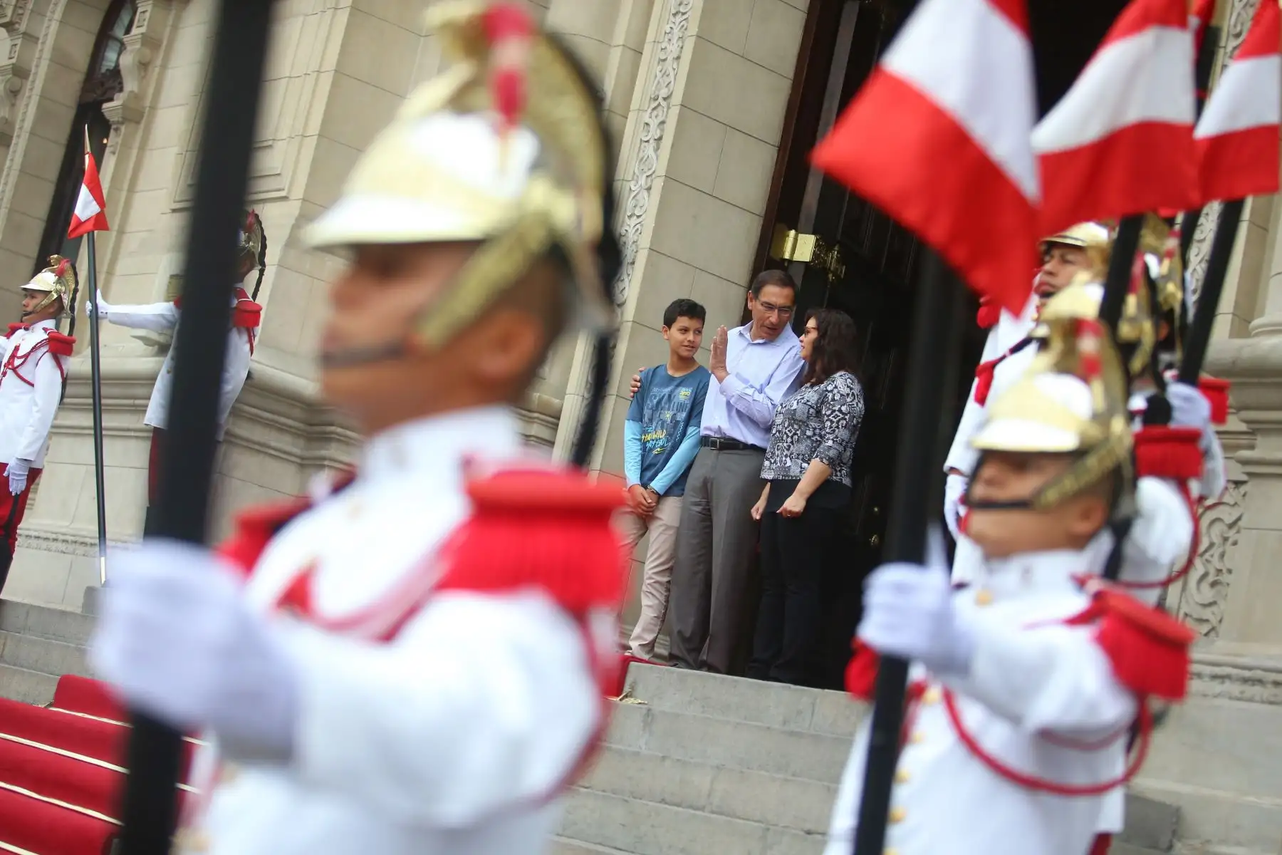 Presidente Martin Vizcarra presidió tradicional Cambio de Guardia en Palacio de Gobierno.Foto:ANDINA/ Prensa Presidencia