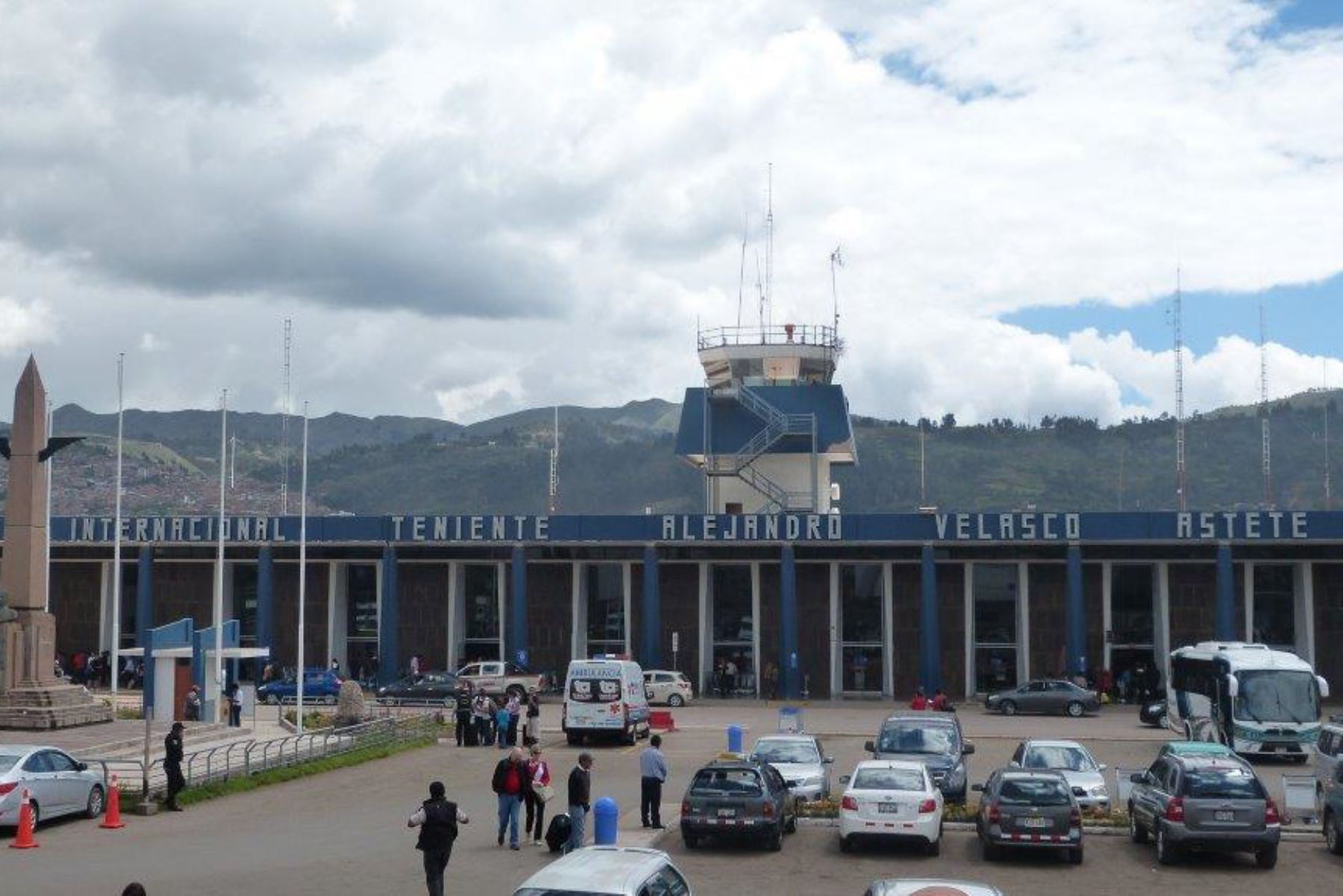 Avión comercial no pudo despegar del Aeropuerto Internacional Alejandro Velasco Astete del Cusco.