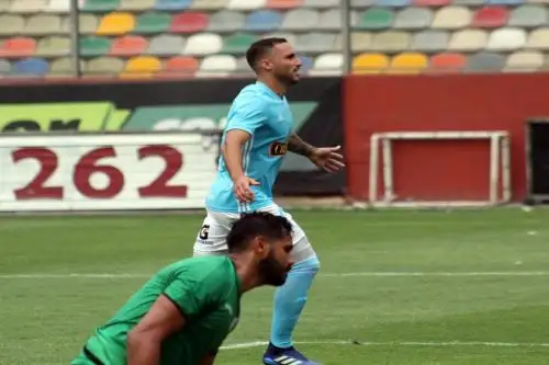 Cristal puso el empate en el último minuto