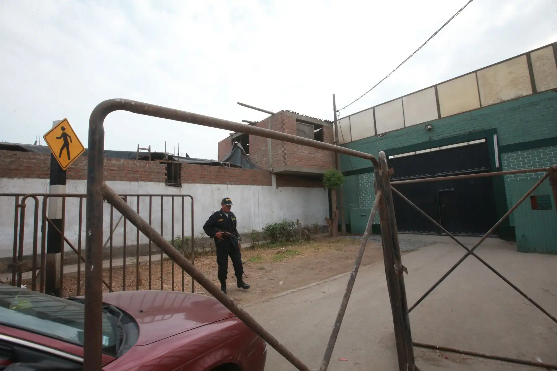Exteriores de la DIROES donde se encuentra recluido el expresidente Ollanta Humala. Foto: ANDINA/Jhony Laurente