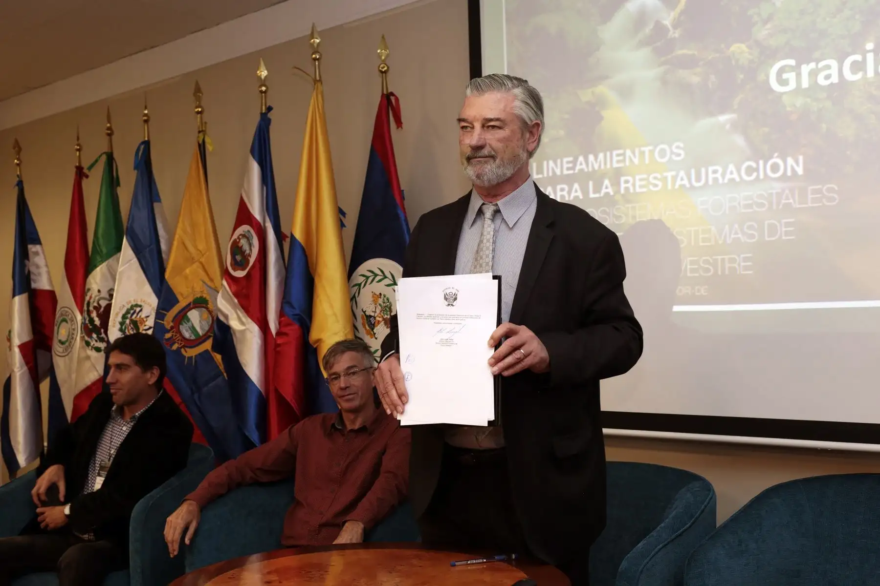 Director del Servicio Nacional Forestal y de Fauna Silvestre (Serfor) del Minagri, John Leigh Vetter.