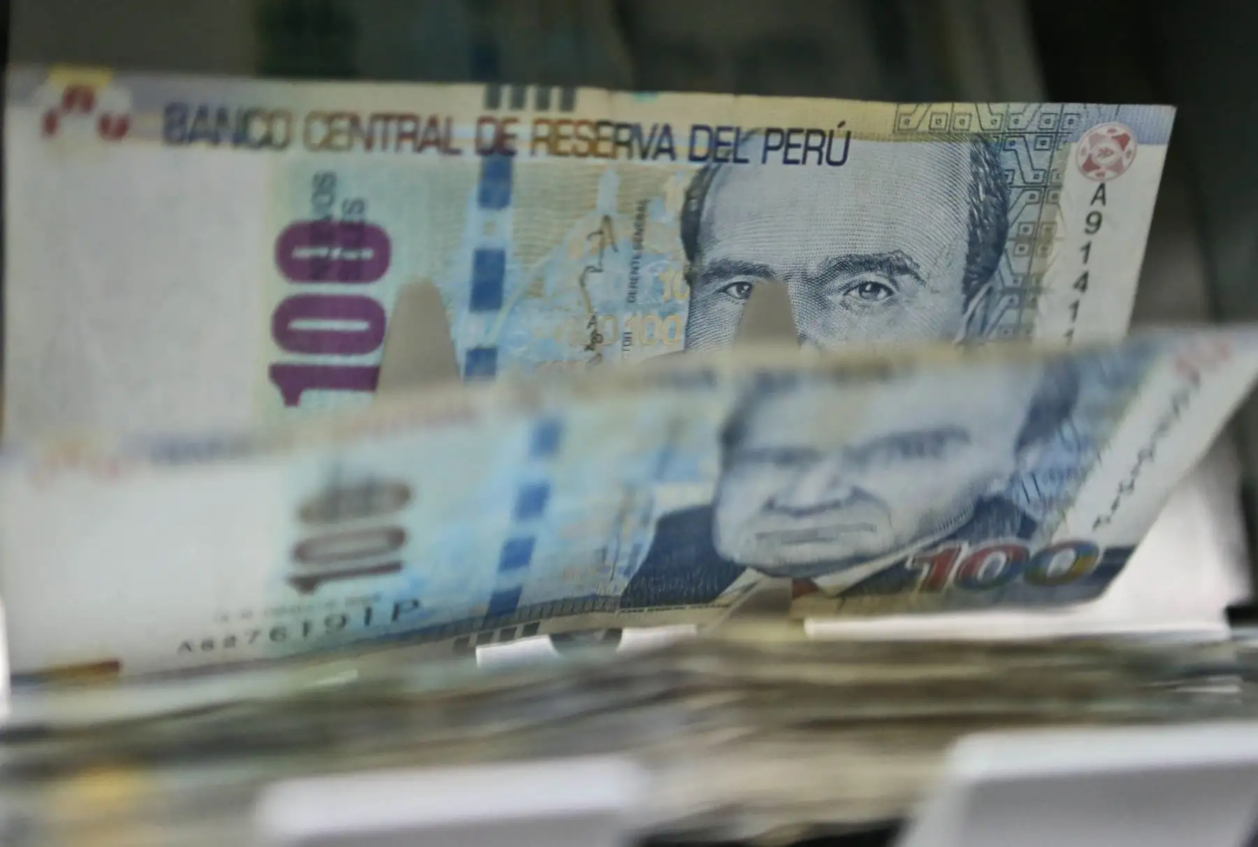El Gobierno publicó mediante el Informe de Actualización de Proyecciones Macroeconómicas 2018-2021 las medidas por las cuales buscará elevar los ingresos fiscales a un ritmo promedio anual de 8.1%, hasta alcanzar el 20.4% del PBI en el 2021.
