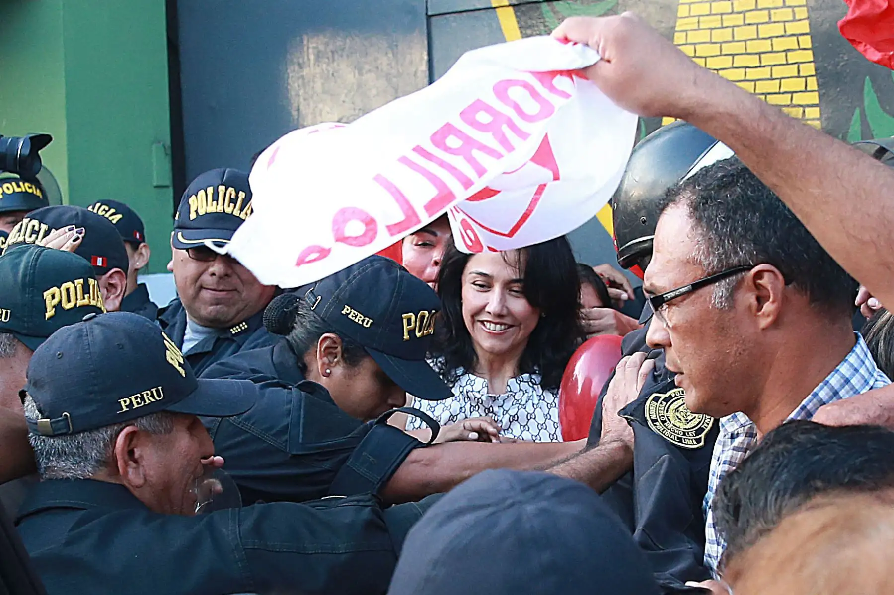 Nadine Heredia salió del penal de  Chorrillos. foto: ANDINA/Vidal Tarqui