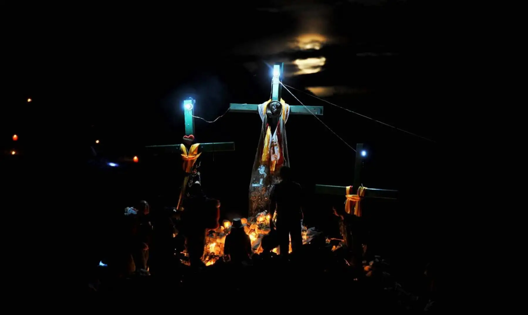 La devoción de la gente hacia la Virgen de Chapi es tal que gente de otras regiones del país e incluso del extranjero llegan hasta la zona para participar de la fiesta religiosa más importante de Arequipa.  Foto:Cortesía/ Diego Ramos