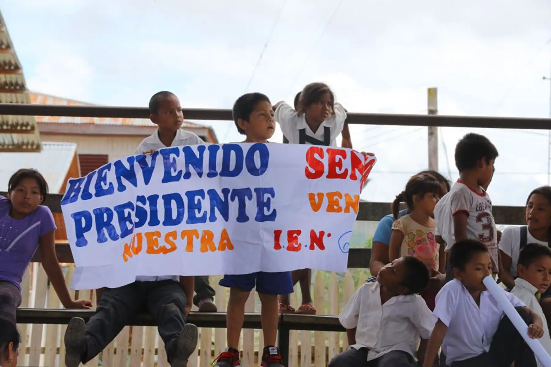 Jefe de Estado preside inicio de obras del nuevo Centro de Salud en Purús y supervisa desarrollo de campaña de salud en esta localidad. Foto: ANDINA/Prensa Presidencia