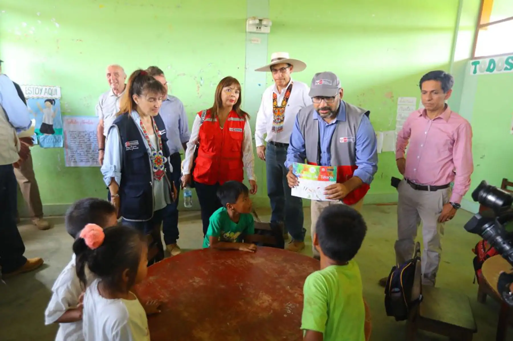 Jefe de Estado preside inicio de obras del nuevo Centro de Salud en Purús y supervisa desarrollo de campaña de salud en esta localidad. Foto: ANDINA/Prensa Presidencia