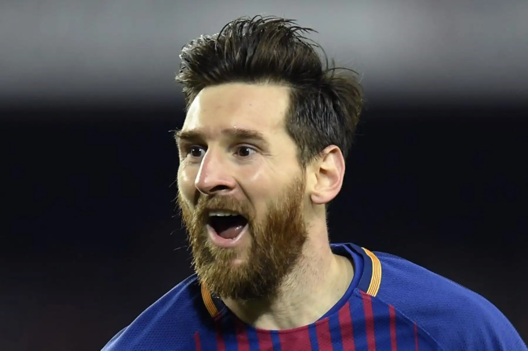 El delantero argentino del Barcelona Lionel Messi celebra después de anotar un gol durante el partido de fútbol de la liga española.Foto:AFP
