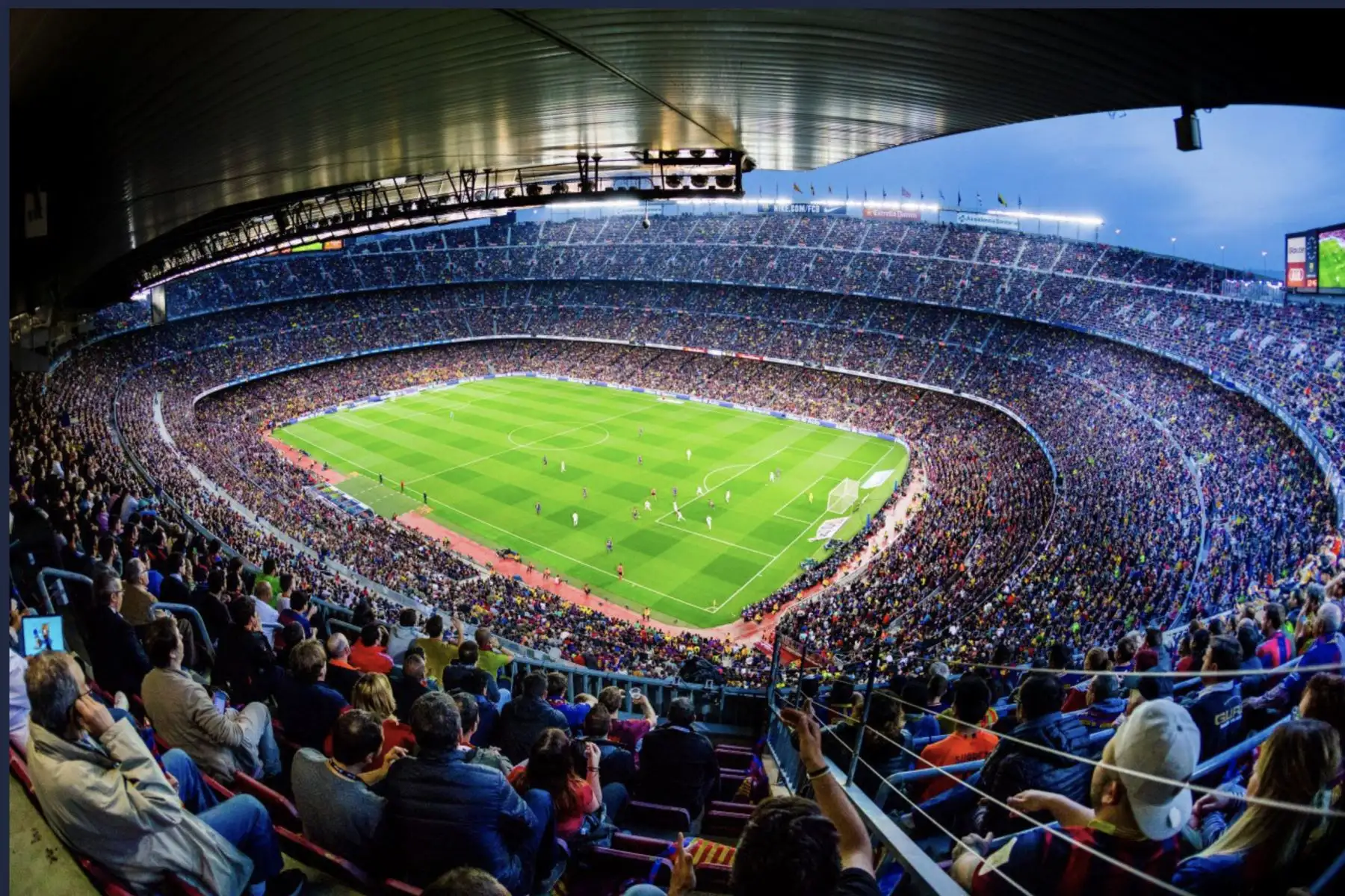 97.939 espectadores en el Camp Nou, la mejor asistencia de la temporada.Foto:Twiter Barcelona