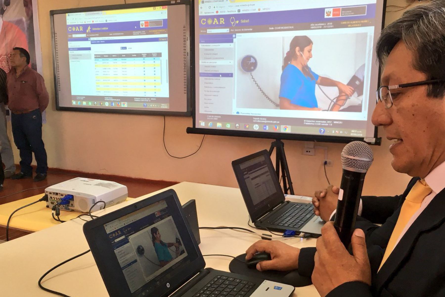 Ministerio de Educación presenta en Moquegua aplicativo móvil para Colegios de Alto Rendimiento (COAR).Foto:  ANDINA/Difusión