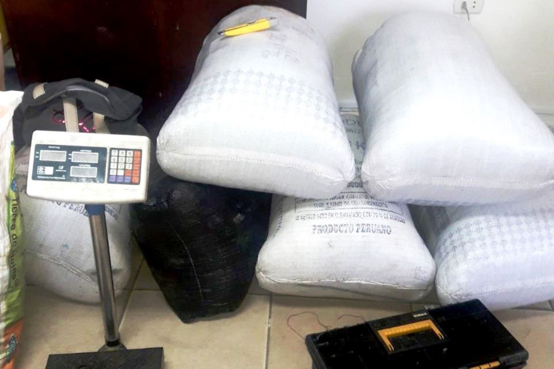 Policía Nacional incauta 63 kilos de PBC en lo que va de 2018 en Cajamarca. ANDINA