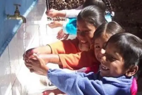 La Gerencia de Salud de La Libertad otó de 120 dosis de inmunoglobulina para el Belén y el Regional Docente de Trujillo. para atender casos de síndrome neurológico.