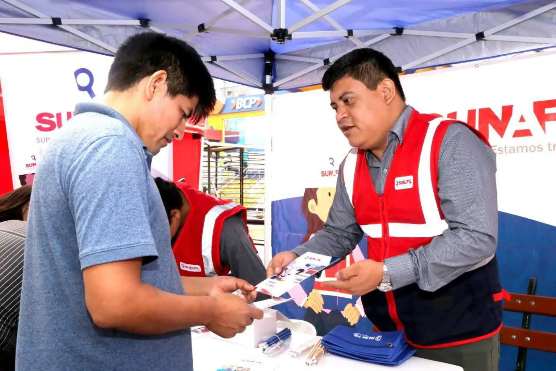 Un total de 2,936 micro empresarios han recibido información sobre cómo formalizar su micro empresa, a través de la feria “La Ruta de la Formalización”, organizada por la Superintendencia Nacional de Fiscalización Laboral (Sunafil) y que incluye la difusión de los servicios de otras entidades del Estado.