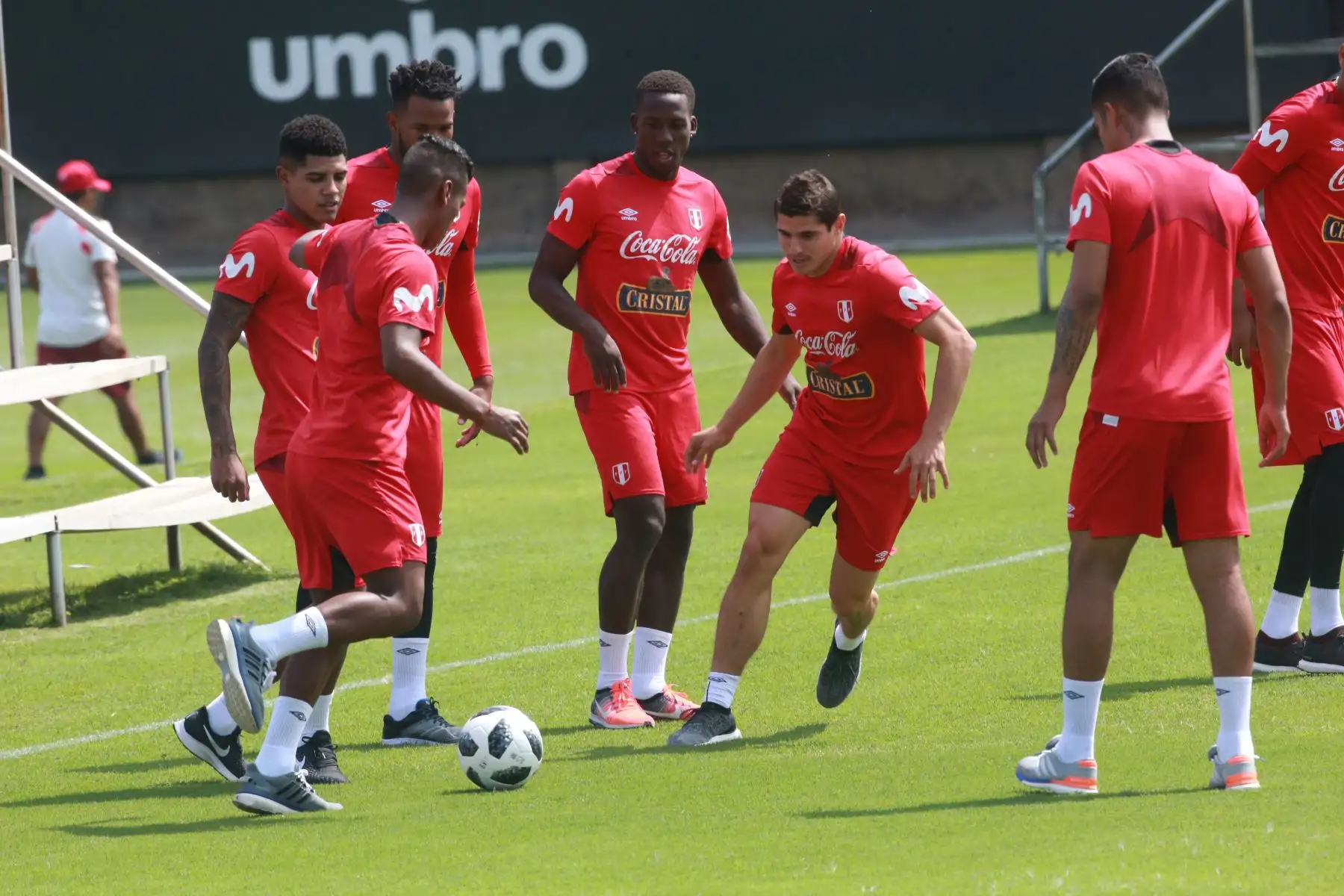 Los jugadores de la selección peruana pasaron exámenes médicos de rigor antes de iniciar los entrenamientos en la Villa Deportiva Nacional (Videna). Foto: ANDINA/Jhony Laurente.