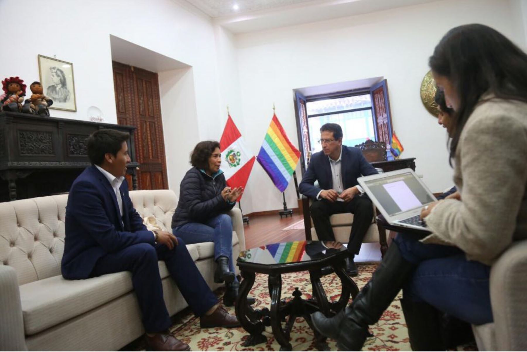 Ministerio de Cultura y Municipalidad de Cusco Impulsarán iniciativas para mejorar servicios de cultura en Cusco. ANDINA/Difusión