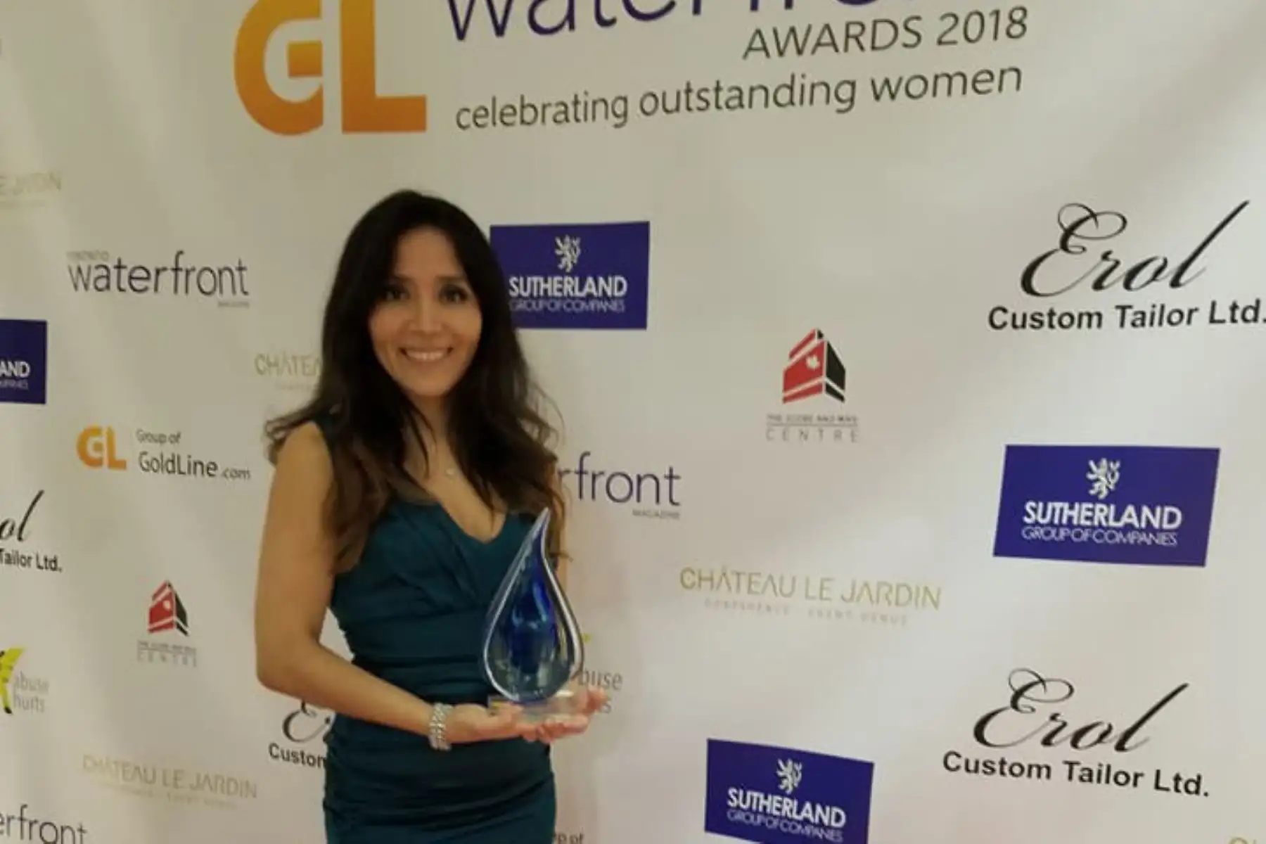 Artista peruana Soraya Lozano es premiada por su trayectoria artística en Canadá. Foto: ANDINA/Difusión