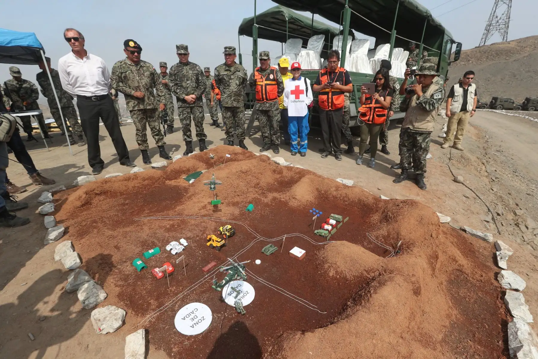 Primera Brigada  Multipropósito  Mariscal del Perú Eloy Gaspar Ureta Montehermoso, del Ejército del Perú, realizó simulacro múltisectorial  de atención possismo. Foto: ANDINA/Mindef.
