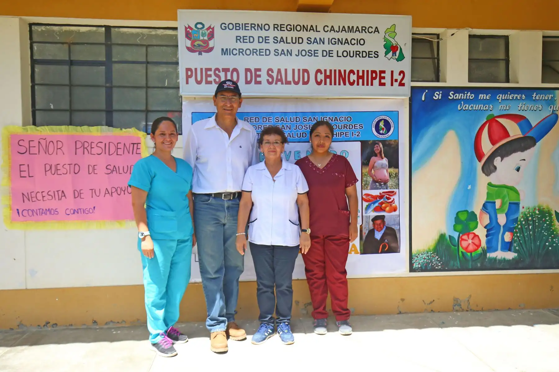 El presidente  Martín Vizcarra inspecciona obras del puente sobre el río Chinchipe, así como a las instituciones educativas Nuestro Señor de los Milagros y Gotitas de Cristal, y el puesto de salud Puerto Chinchipe (Cajamarca). Foto: ANDINA/Prensa Presidencia.