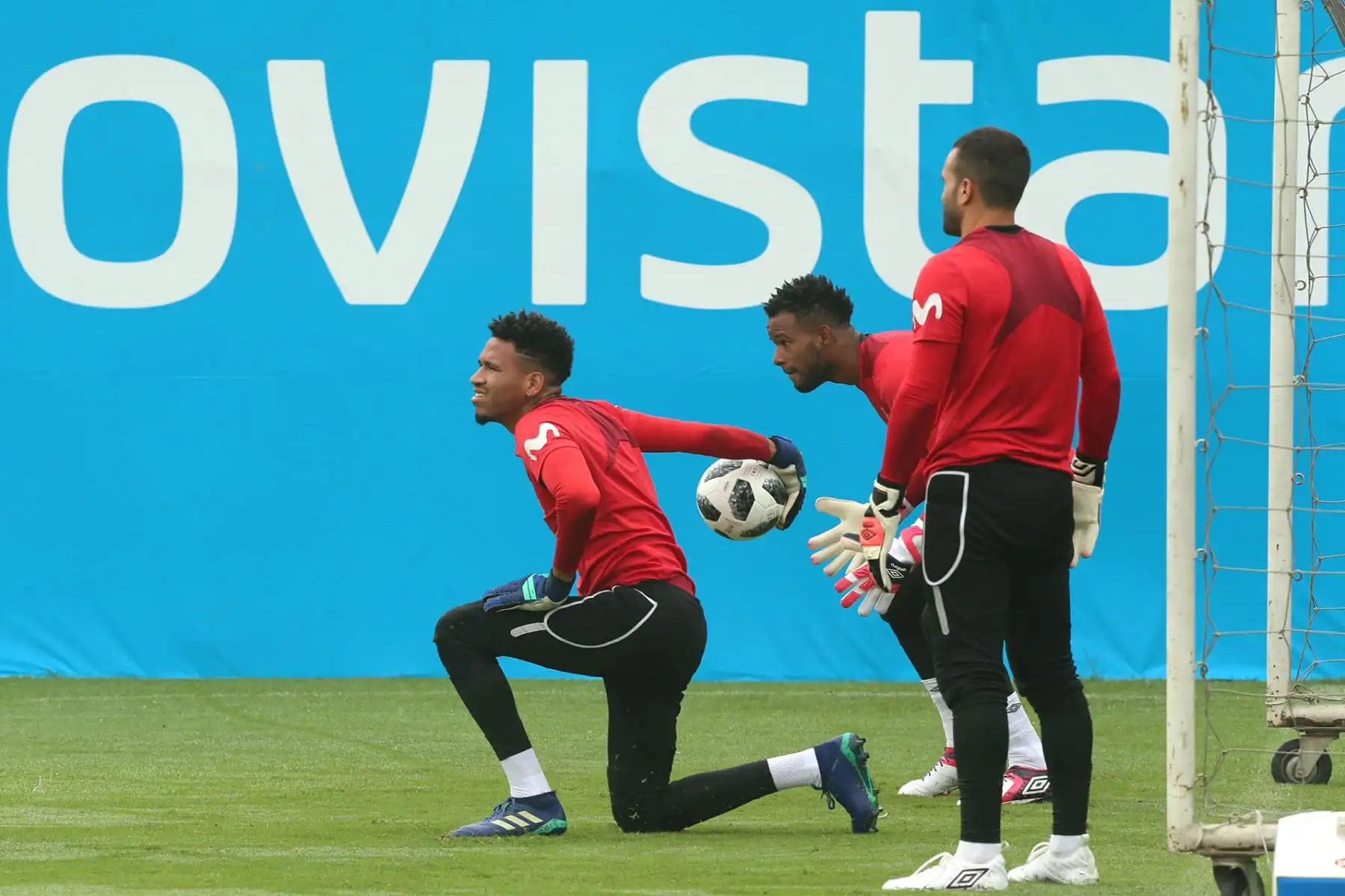 Arqueros de la selección peruana entrenan en la Videna. Foto: ANDINA/Dante Zegarra