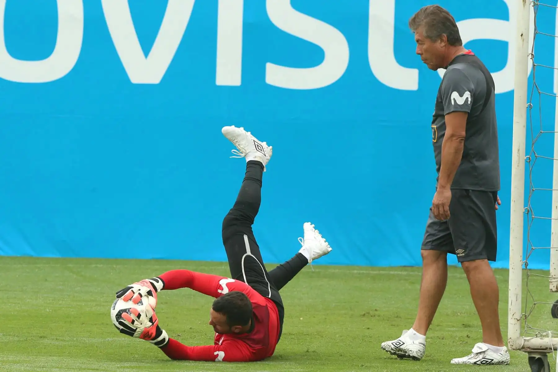 Arqueros de la selección peruana entrenan en la Videna. Foto: ANDINA/Dante Zegarra