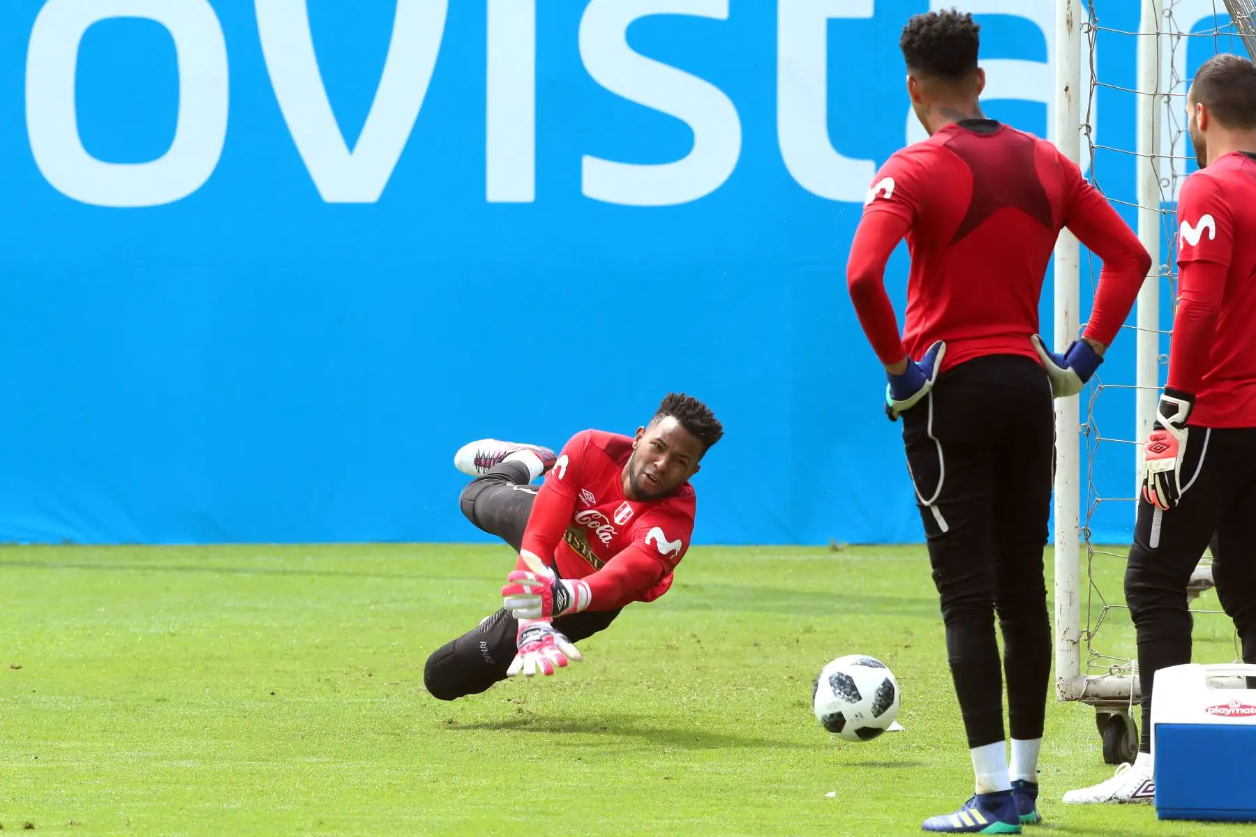 Arqueros de la selección peruana entrenan en la Videna. Foto: ANDINA/Dante Zegarra