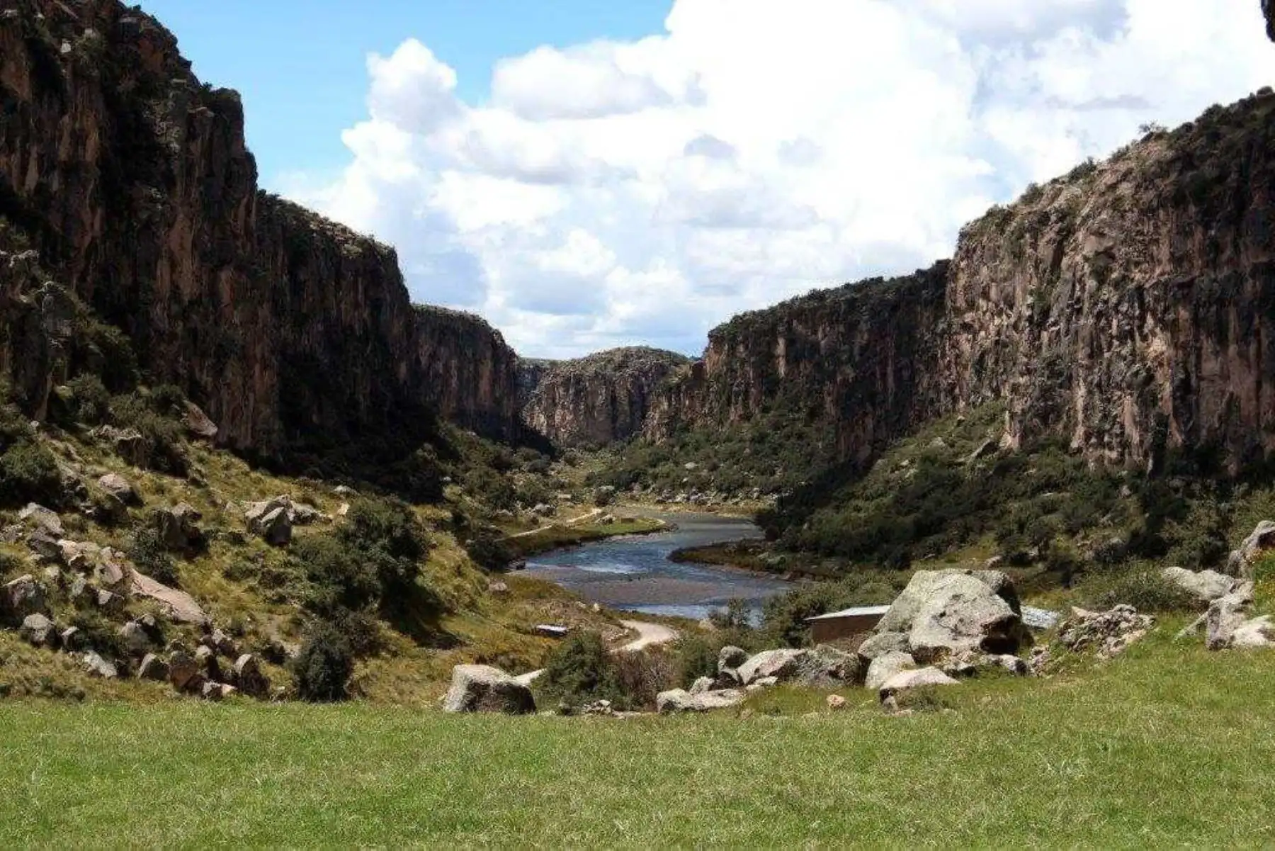 Autoridades que conforman el Comité de Gestión del Área de Conservación Regional “Tres Cañones” aprobaron por unanimidad el Plan Maestro de esta reserva natural que deberá ser elevado al Servicio Nacional de Áreas Naturales Protegidas por el Estado  (Sernanp) para su revisión y aprobación.