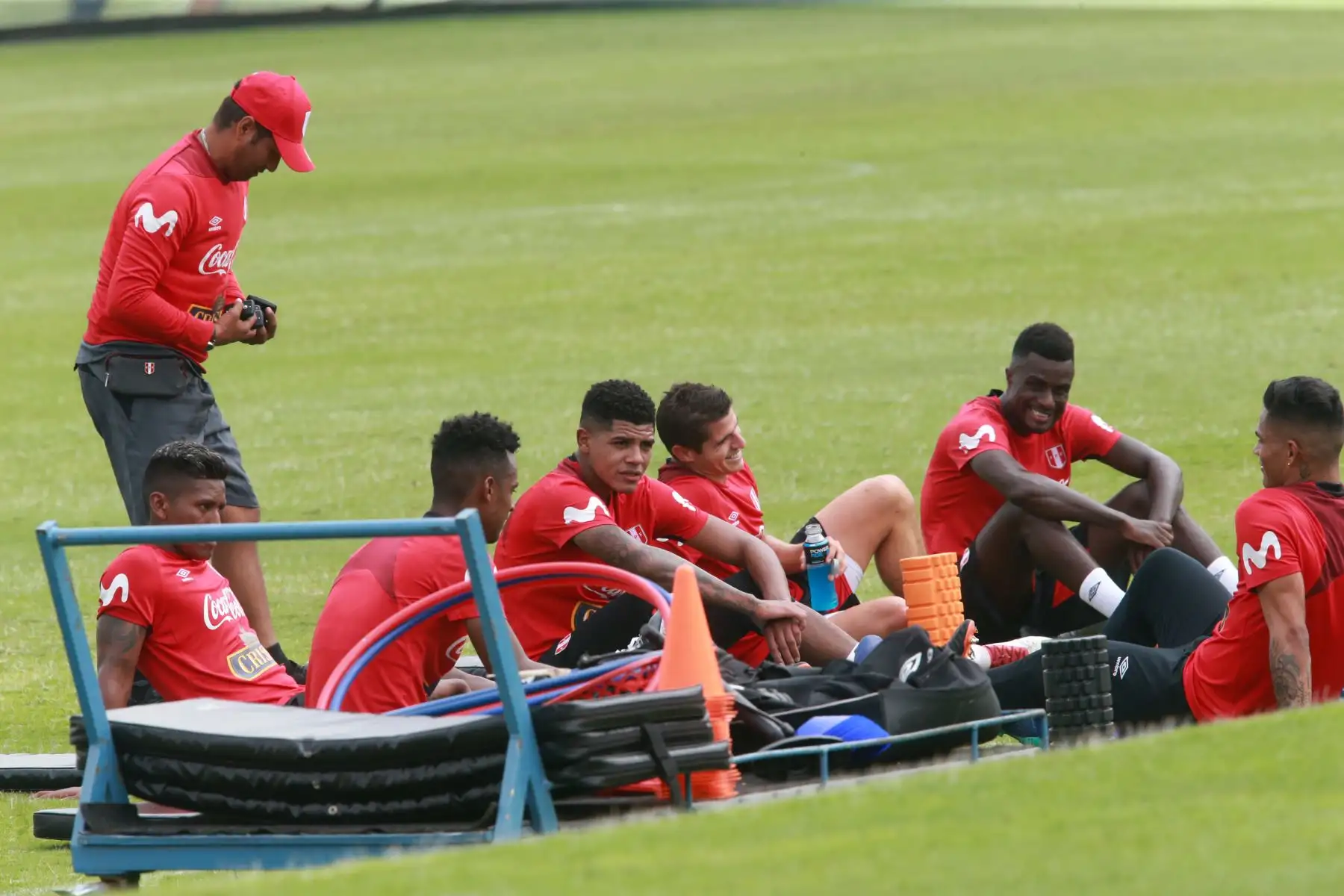 La selección nacional inició hoy su cuarto día de entrenamiento con miras a su participación en el Mundial de Rusia 2018. Foto: ANDINA/Norman Córdova.