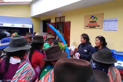 Con el objetivo de lograr el 47% de afiliación en la población pobre y de extrema pobreza de las zonas más alejadas de la región Huancavelica, el Seguro Integral de Salud (SIS) y el Ministerio de Desarrollo e Inclusión Social (Midis), vienen realizando el proceso de manera conjunta en 19 Tambos a través del Programa Nacional Plataformas de Acción para la Inclusión Social (PAIS).